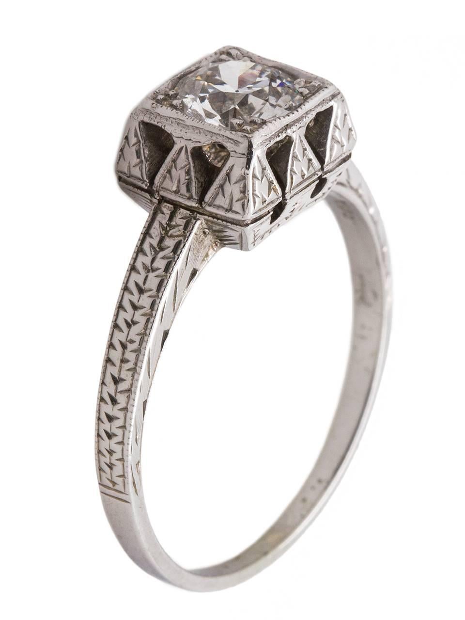 Vintage Engagement Ring 18 Karat WG 0.79 Carat OEC E-SI1, circa 1920s In Excellent Condition For Sale In West Hollywood, CA