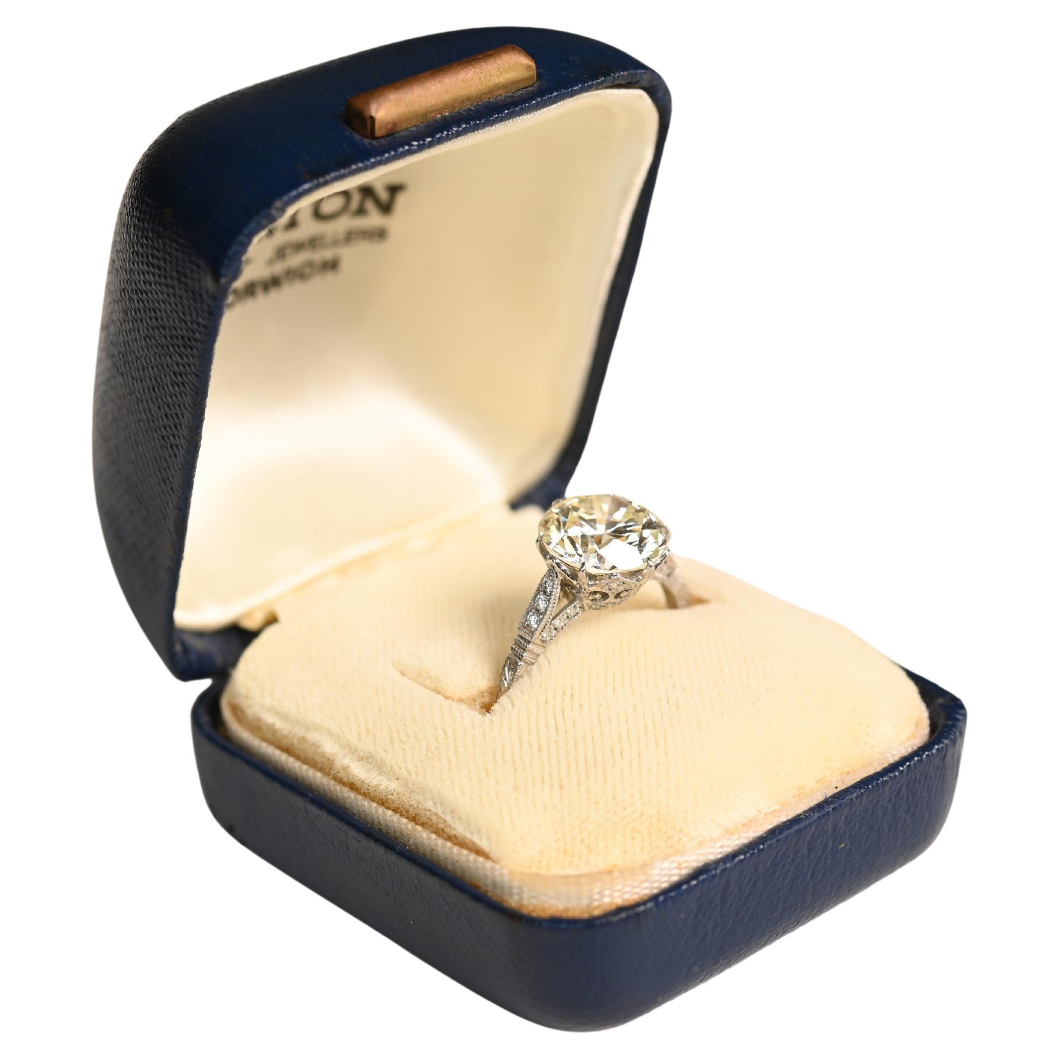 Mid Century 3 Carat Engagement Ring. Round Transitional Platinum Engraved L VS1