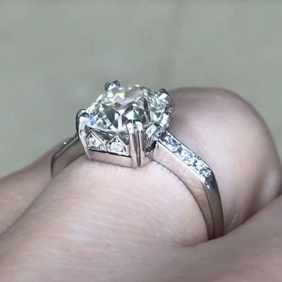 Taglio antico europeo Anello di fidanzamento vintage con diamante vecchio taglio europeo (circa 2,20 carati), platino in vendita
