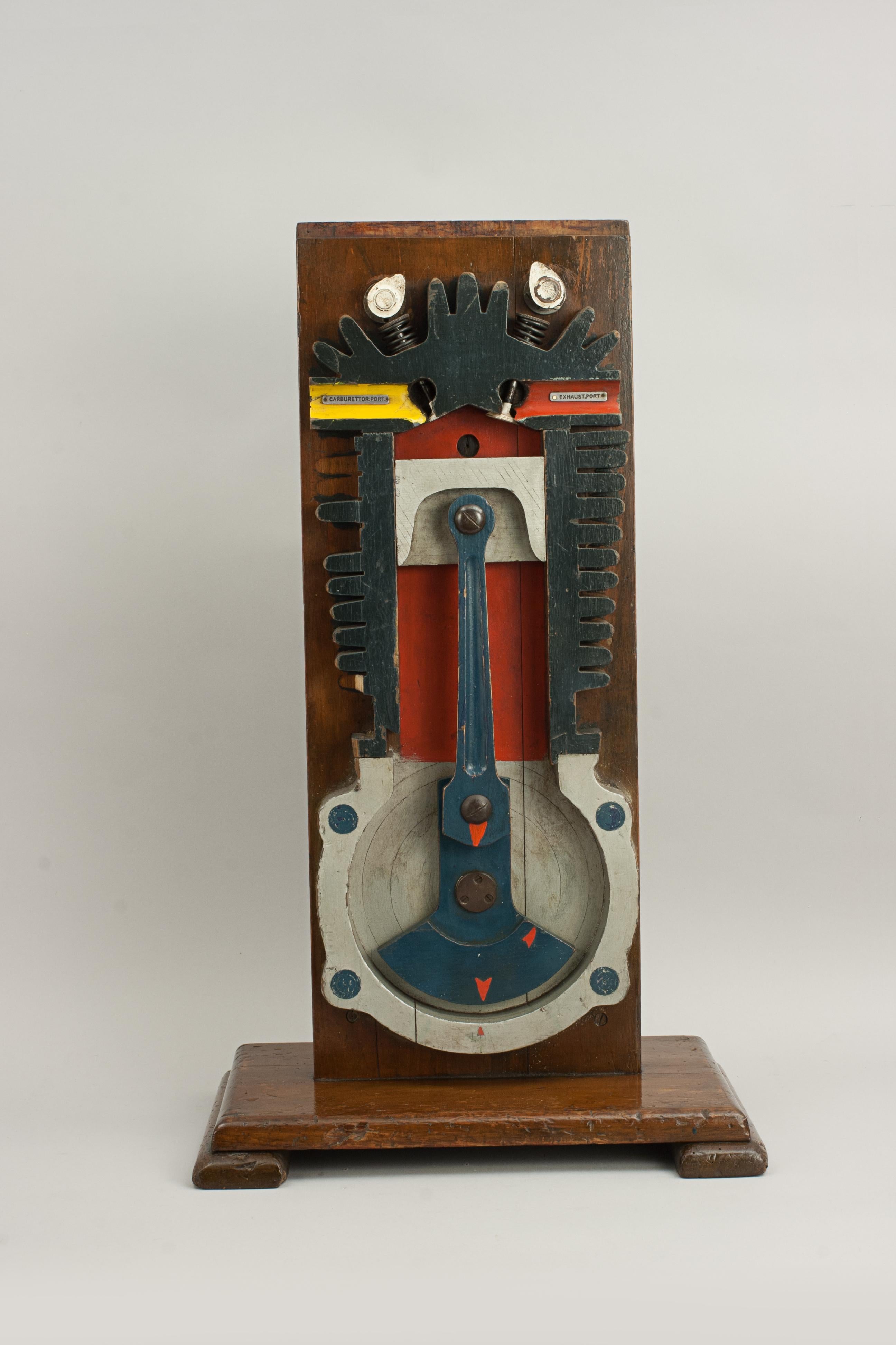 Vintage Engine Model for Instructional Purpose For Sale 6