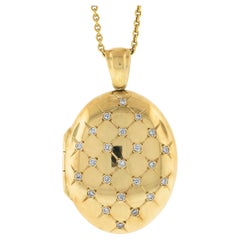 Vintage English 18k Gold Tufted Diamond Oval Locket Pendant w/ 18" Chain