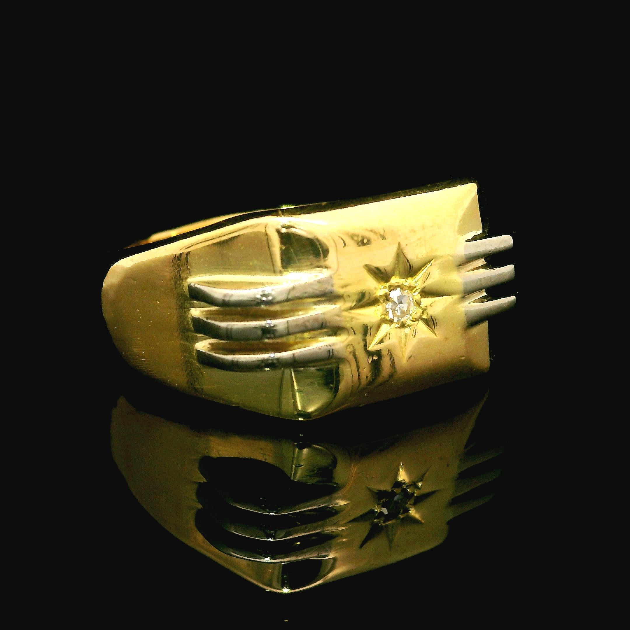 Vintage English 18k Tt Gold 0.02ctw Diamond Rectangular Grooved Signet Band Ring For Sale 11