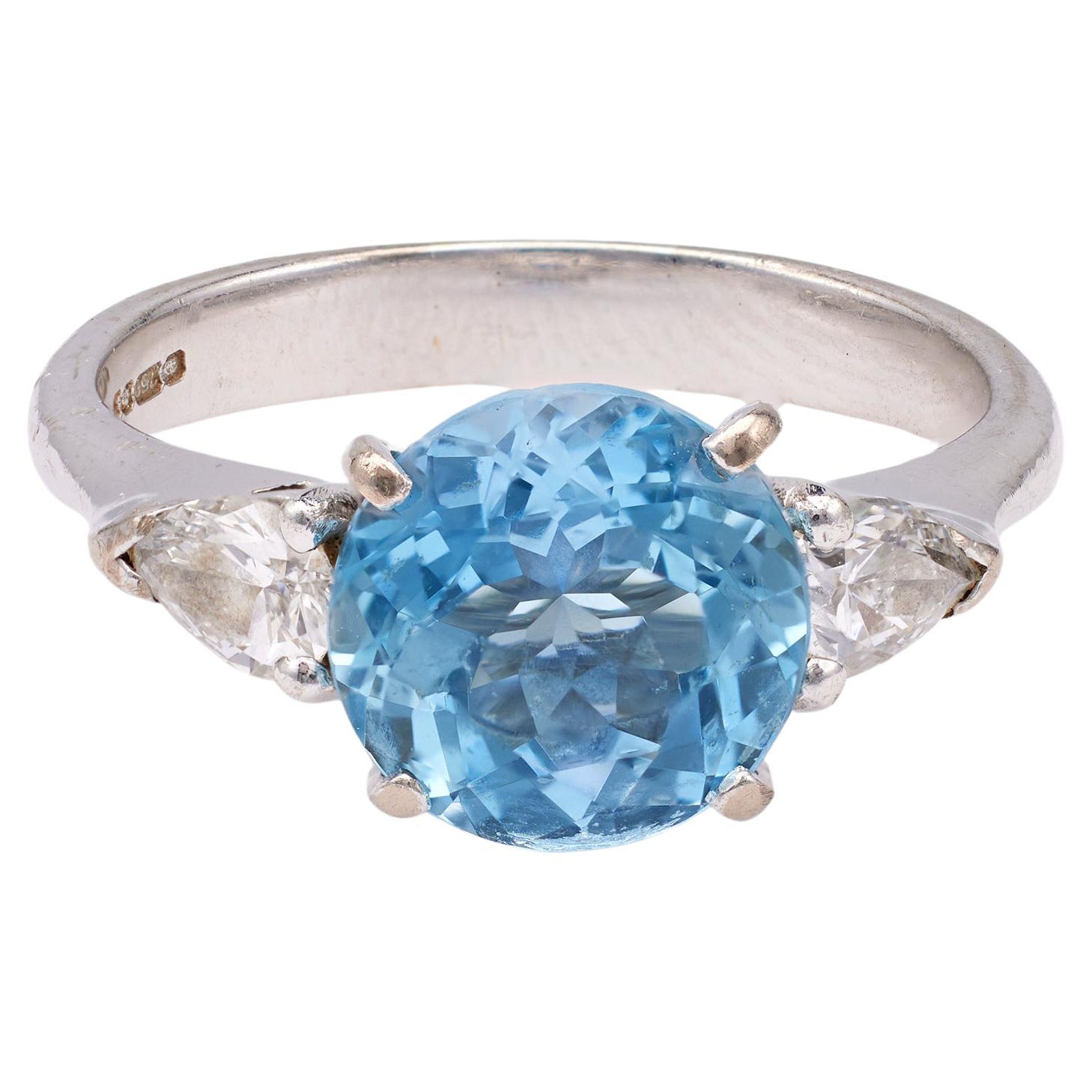 Vintage English Aquamarine Diamond 18k White Gold Ring For Sale