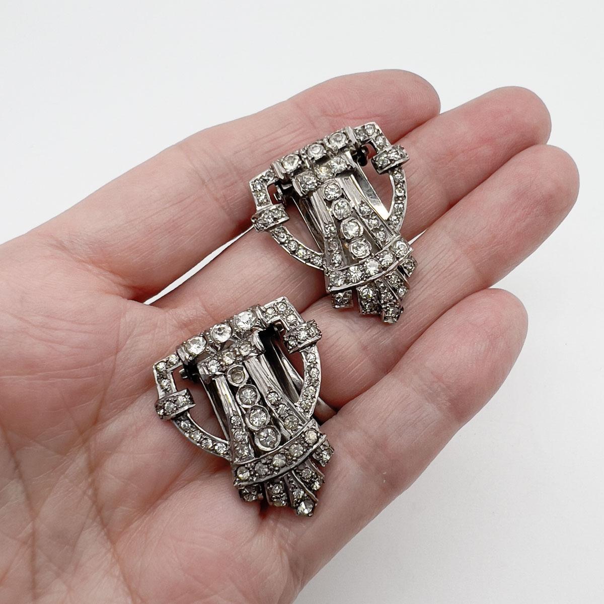 Vintage English Art Deco Silver & Paste Dress Clip Pair 1930s In Good Condition For Sale In Wilmslow, GB