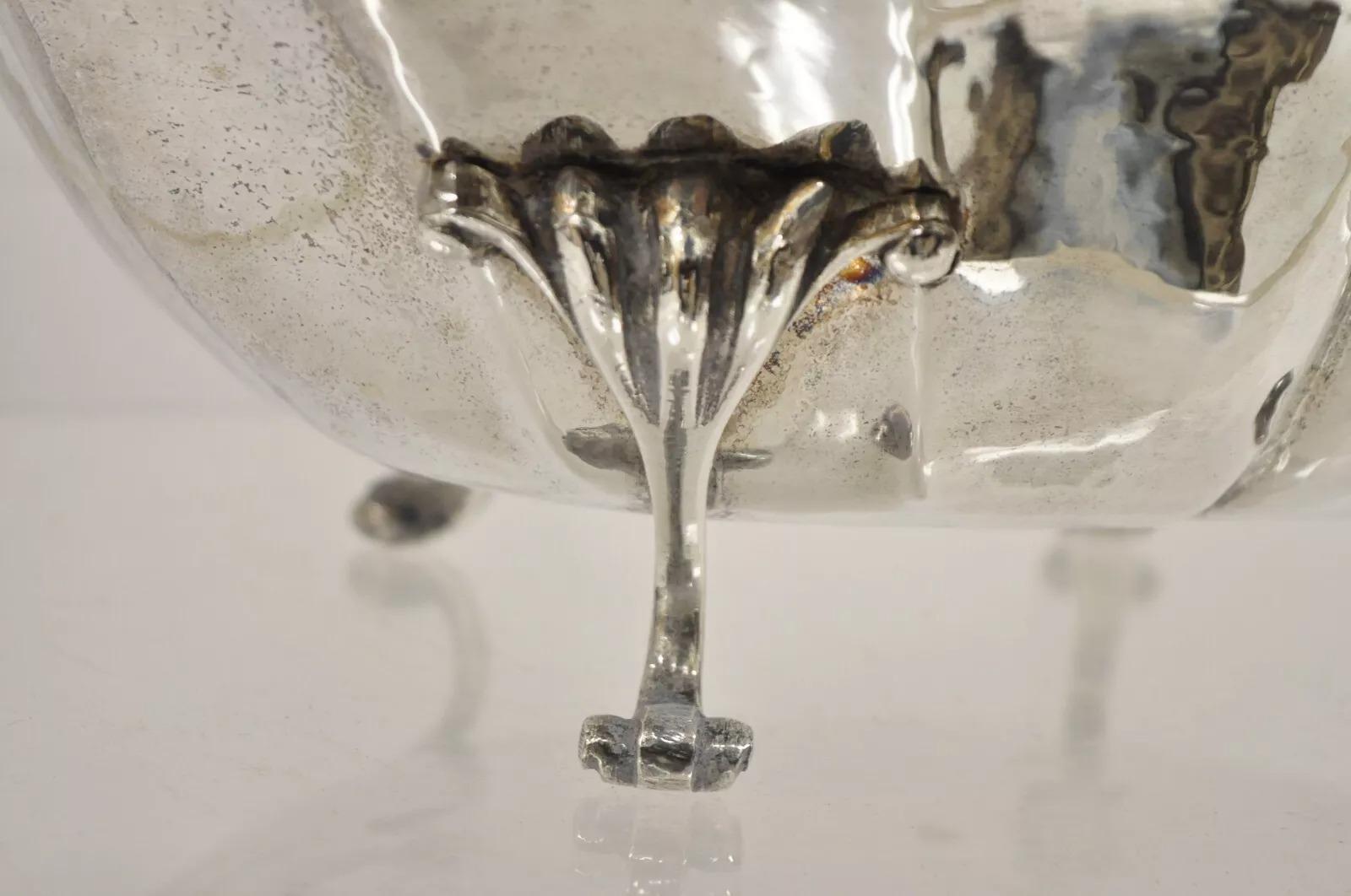 Vintage English Baroque Style Large Footed Silver Plated Fruit Bowl im Angebot 2