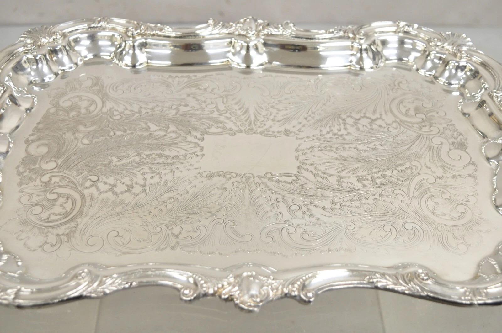 Bandeja de servir barroca inglesa vintage victoriana con baño de plata grabada Desconocido en venta