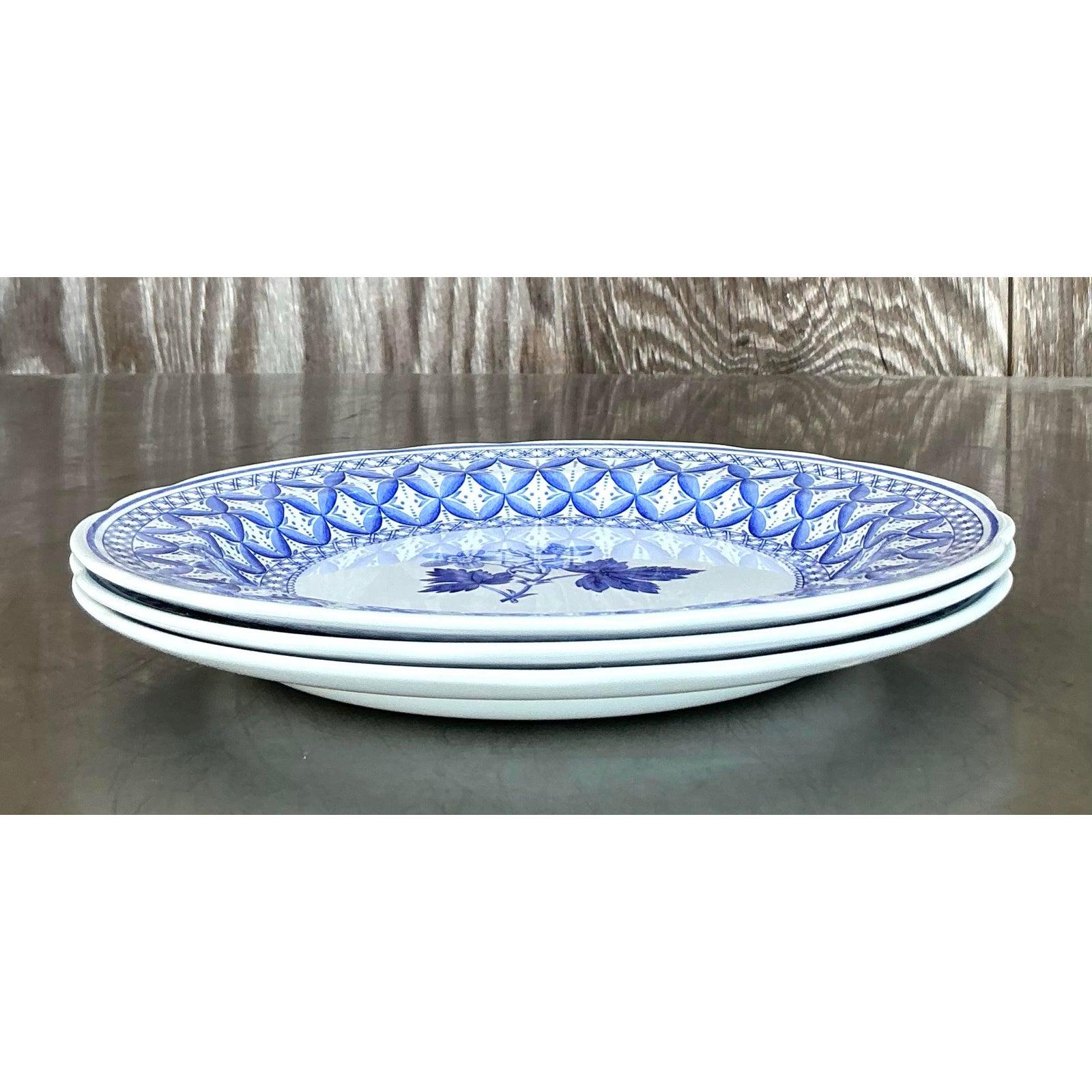Vintage English Blue Geranium Keramikteller - Satz von 3 im Angebot 5