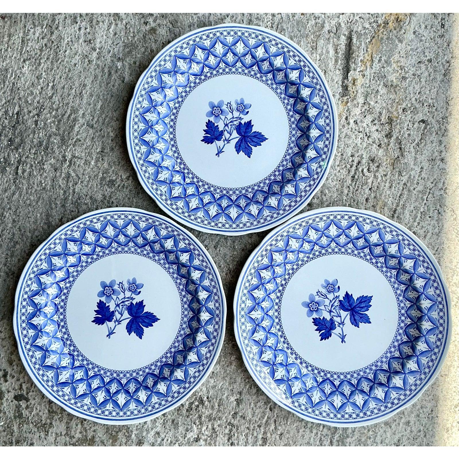 Vintage English Blue Geranium Keramikteller - Satz von 3 im Angebot 4