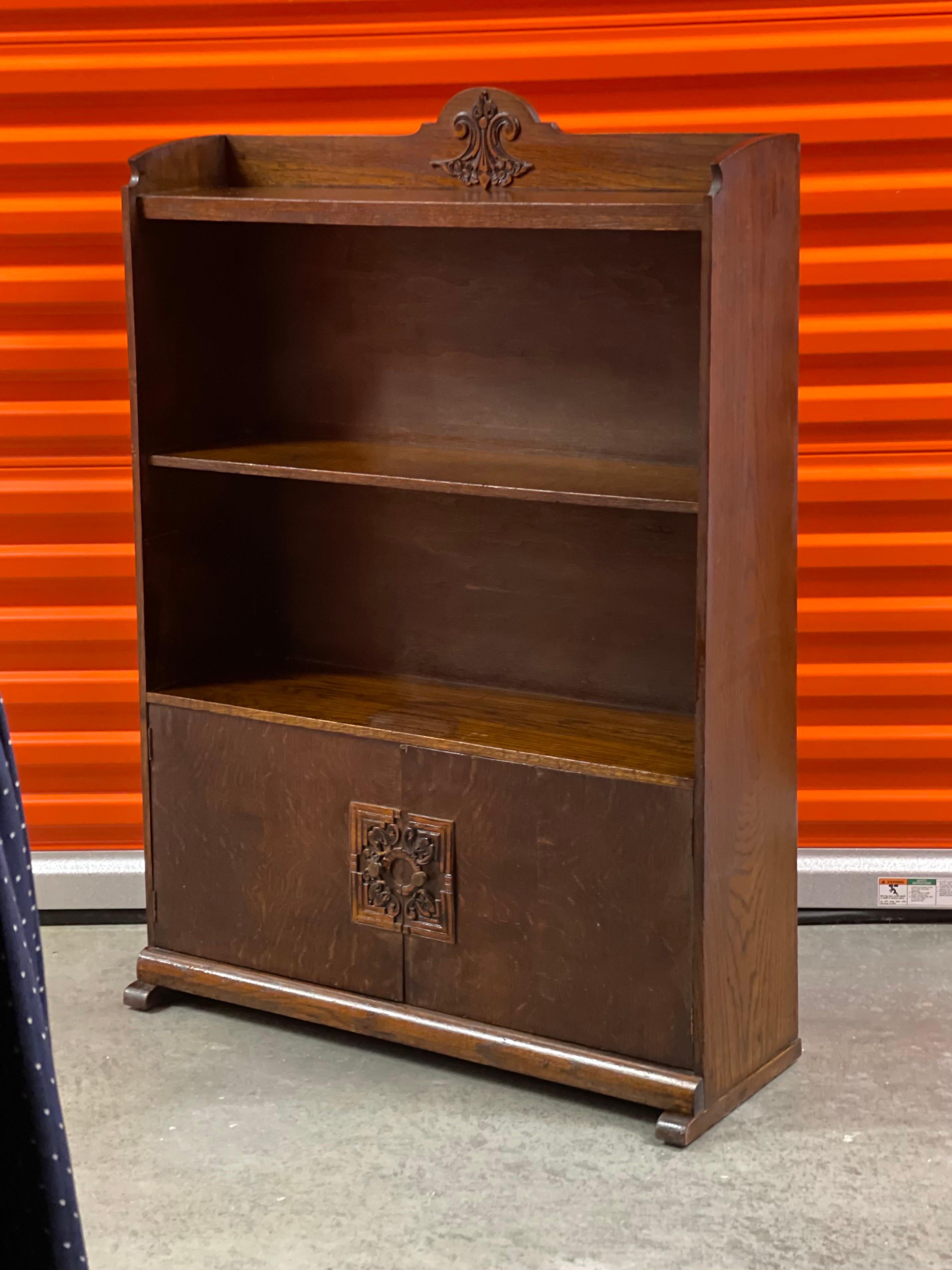 Mid-Century Modern Vintage English Book Case Cabinet. For Sale