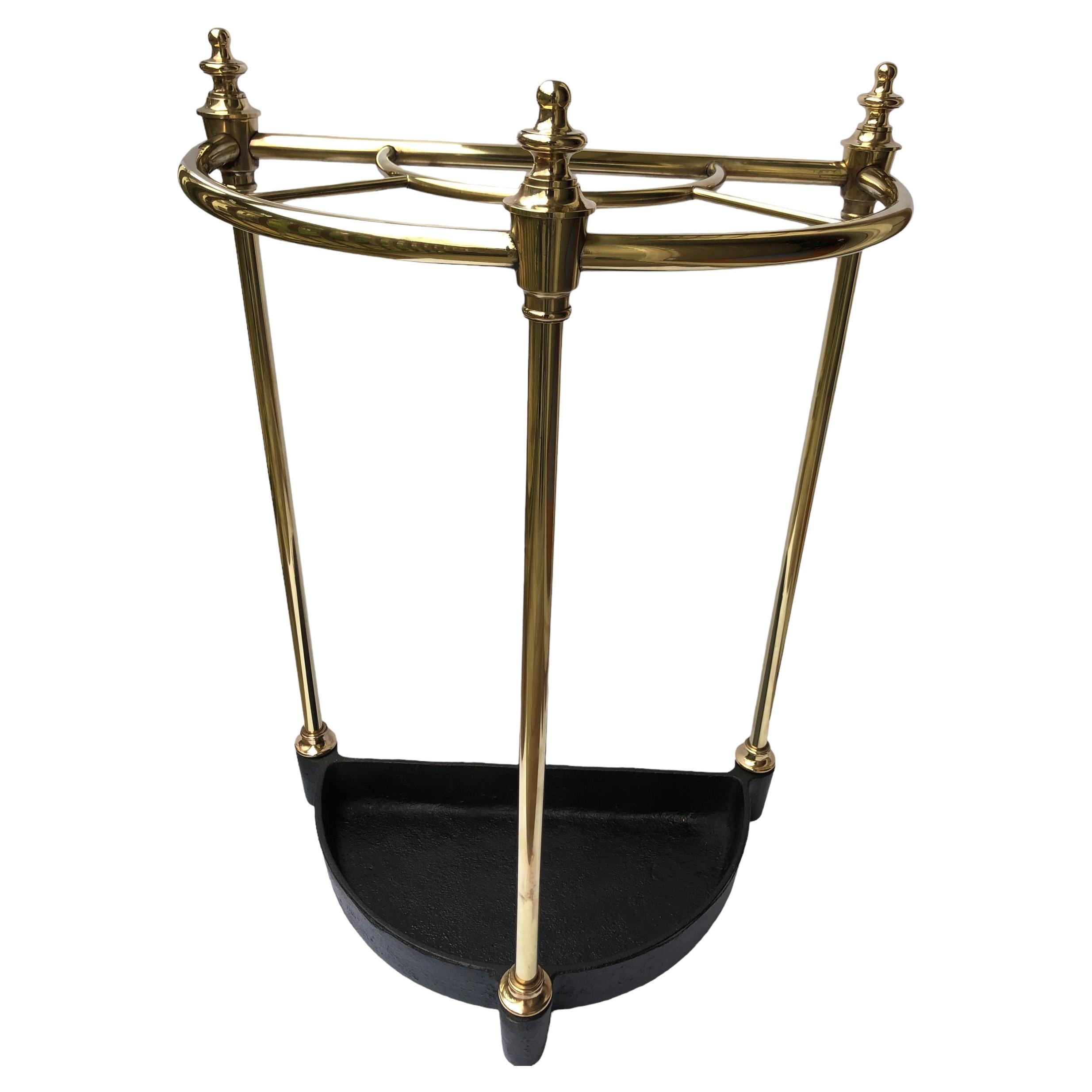 Vintage Englisch Messing und Gusseisen Umbrella Stand im Angebot