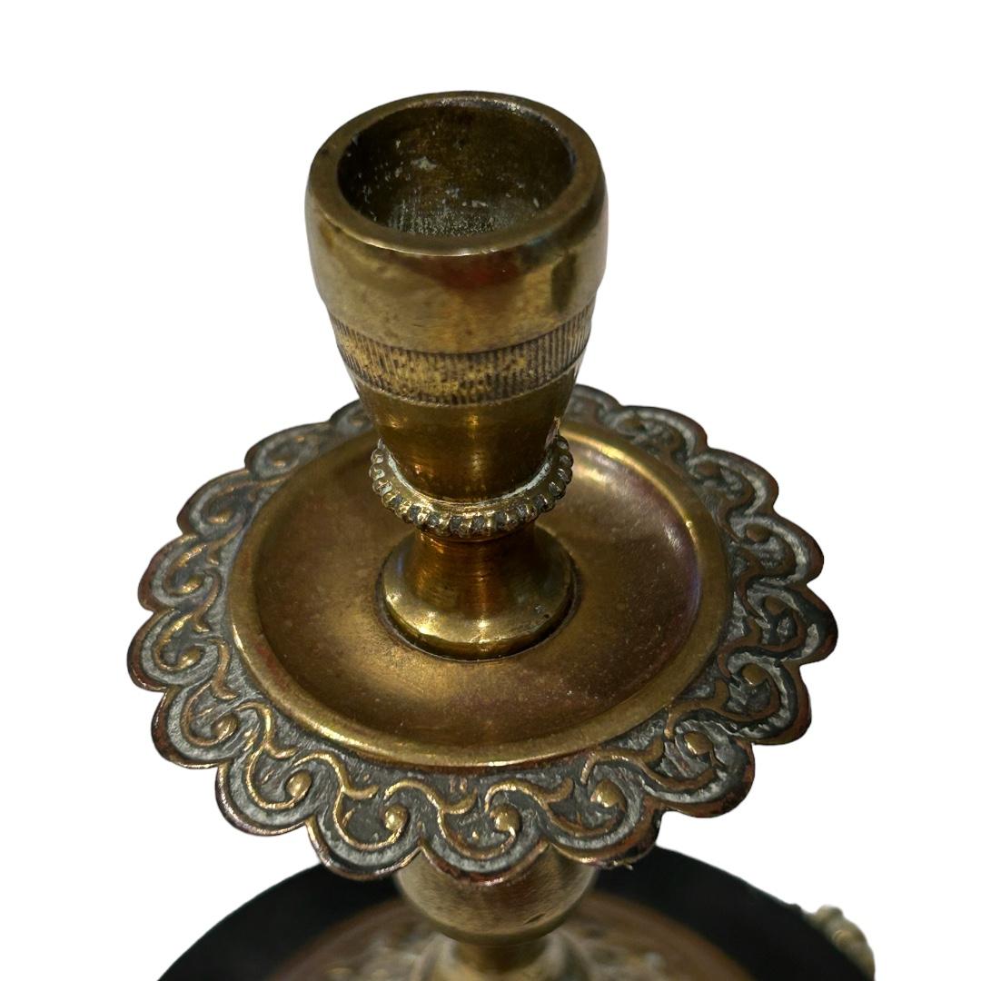 20th Century Vintage English Brass Candlestick Holders Round Black Marble Base Claw Feet For Sale