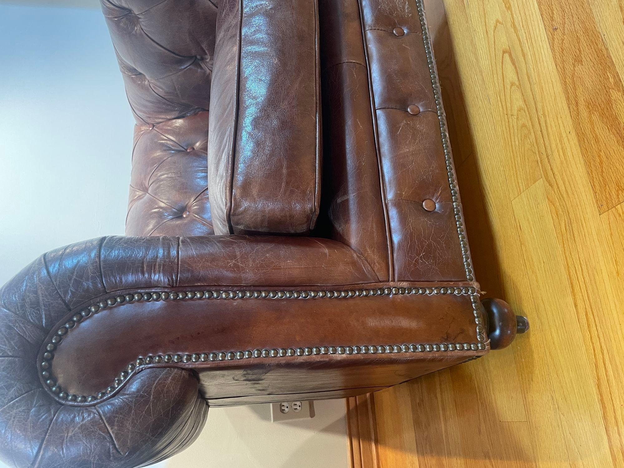 Vintage English Brown Leather Tufted Chesterfield Club Armchairs a Pair 11