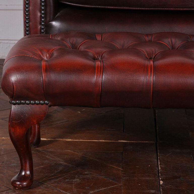 buttoned leather chair