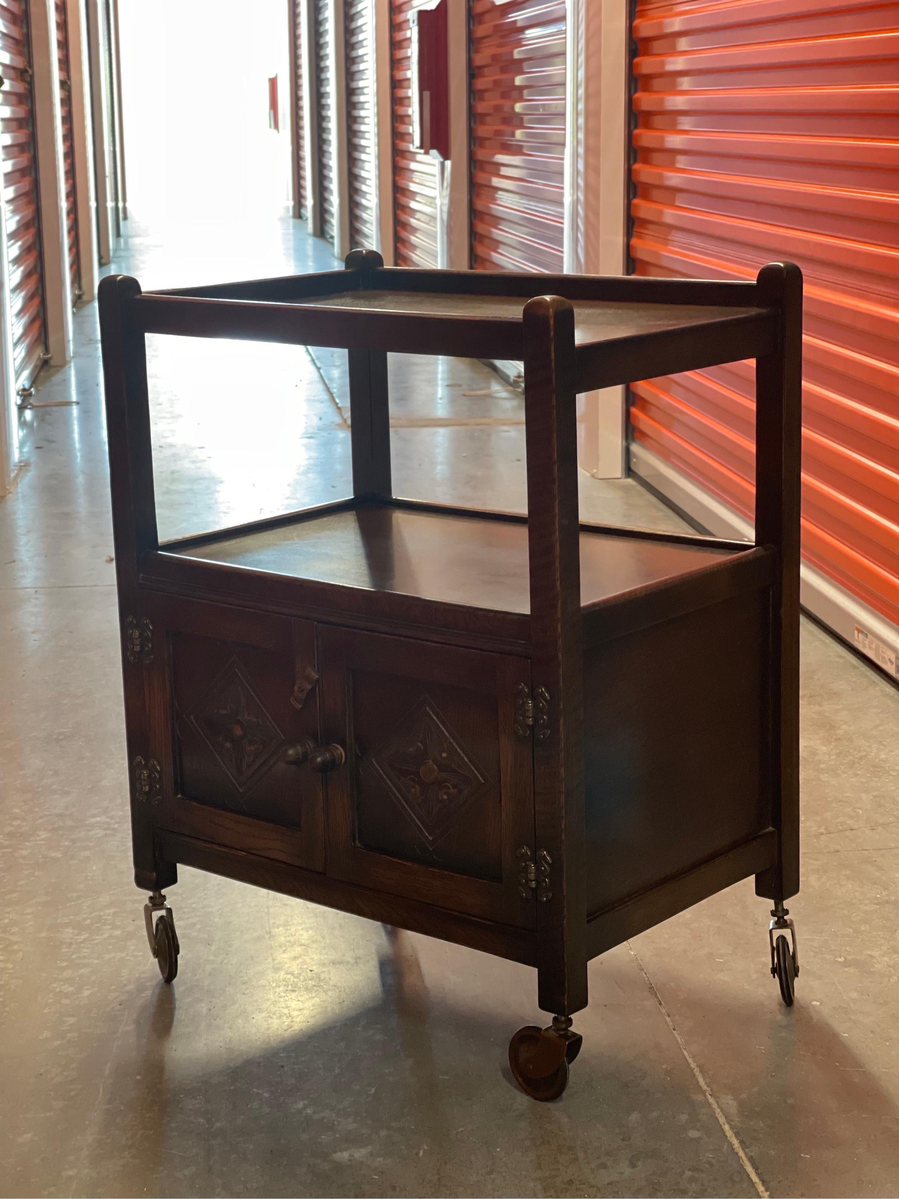 Vintage English Cart Table on Casters, Uk Import In Good Condition In Seattle, WA