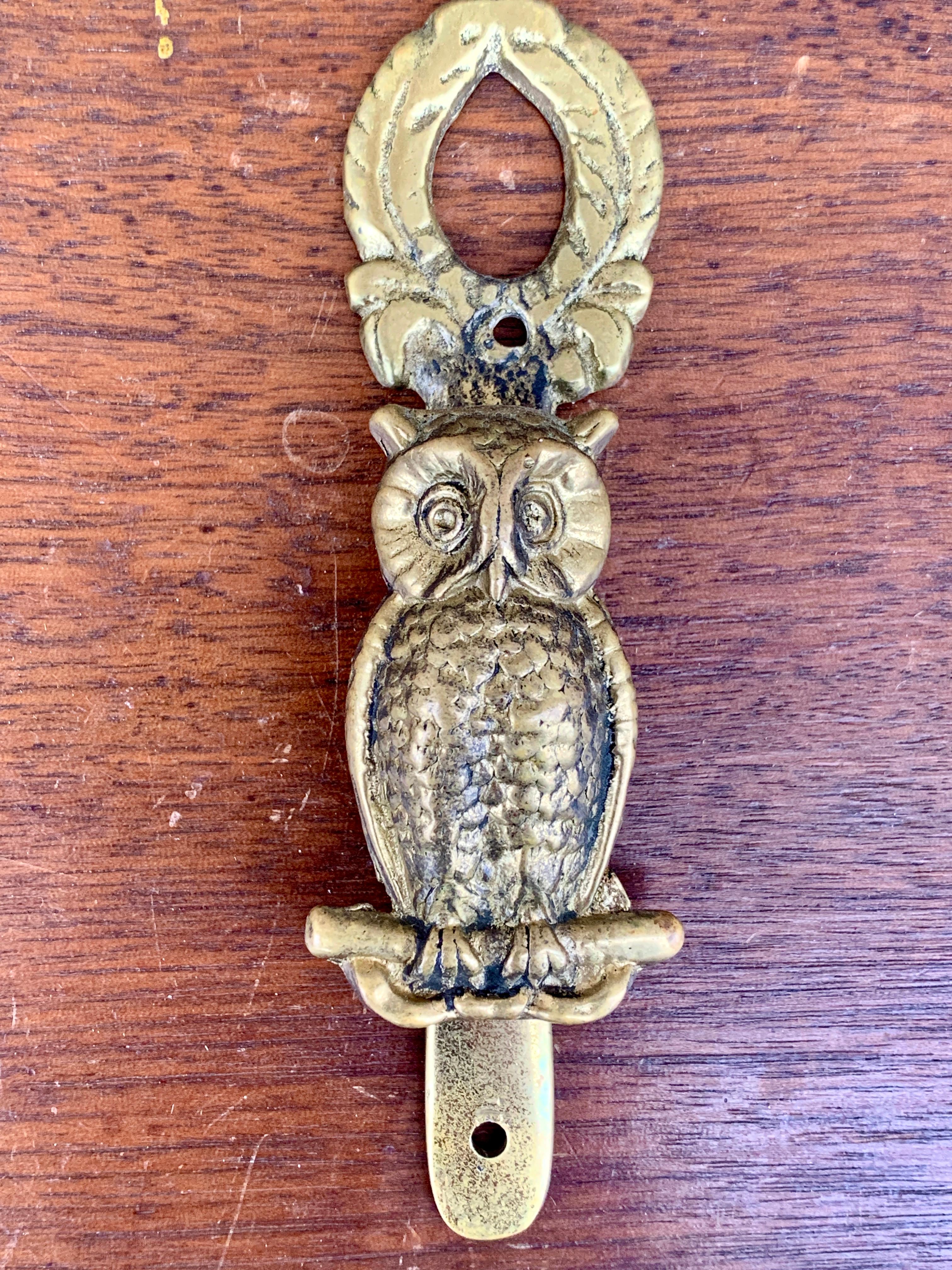Vintage English Cast Brass Owl Door Knocker For Sale 1