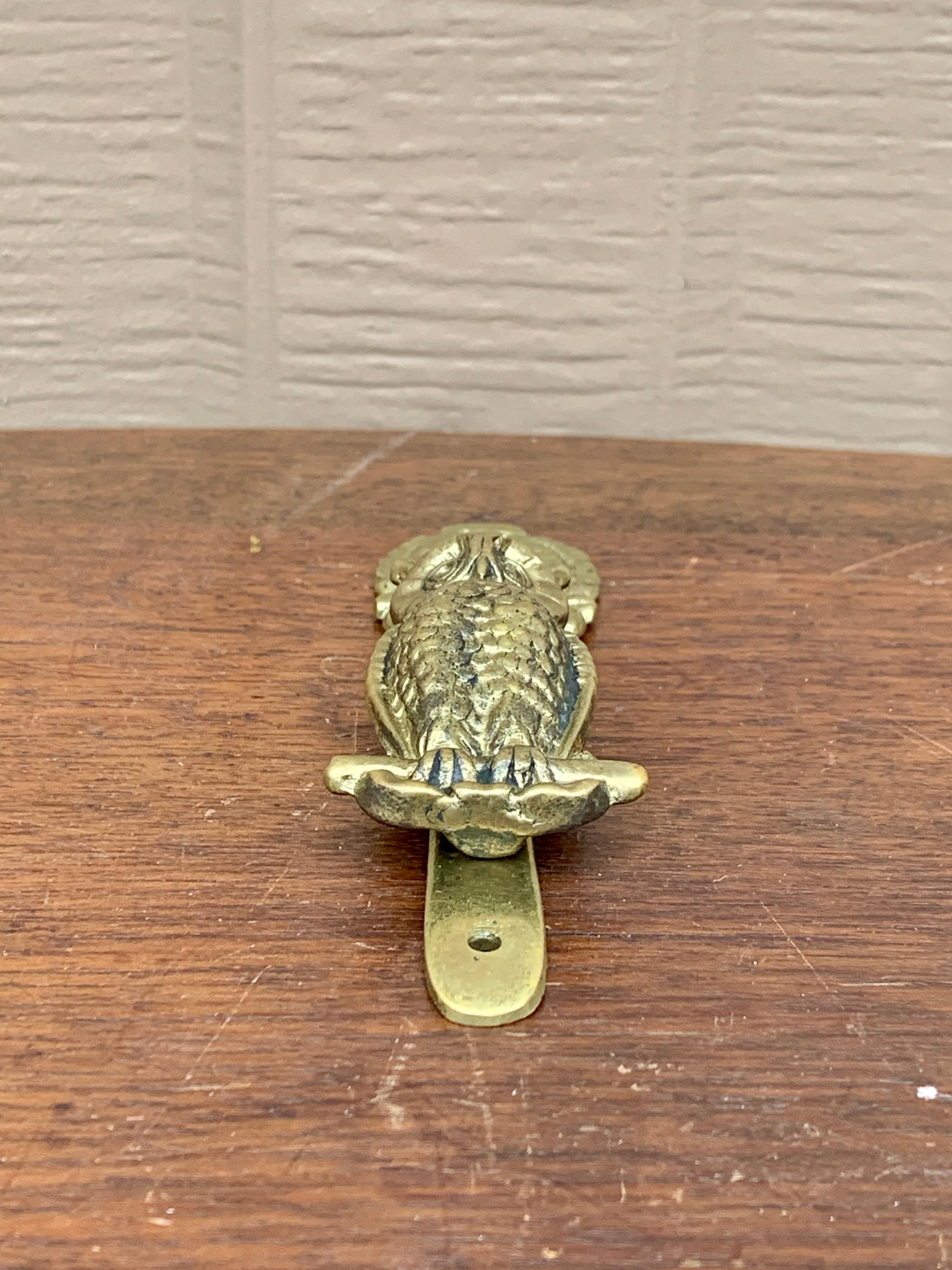 Vintage English Cast Brass Owl Door Knocker For Sale 2