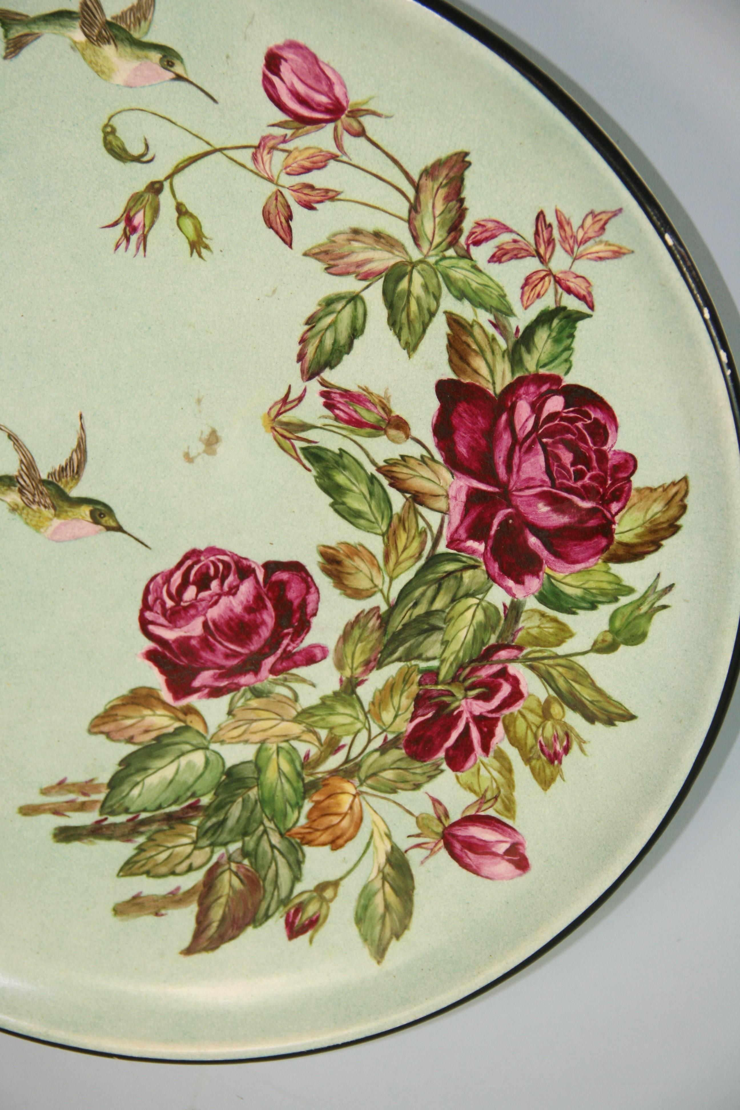 Vintage English   Ceramic  Charger with Humming Birds and Roses Decorations 1940 In Good Condition For Sale In Douglas Manor, NY