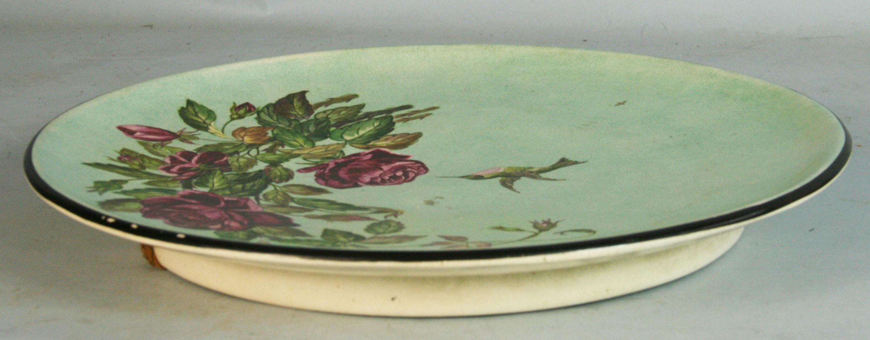Vintage English   Ceramic  Charger with Humming Birds and Roses Decorations 1940 For Sale 5