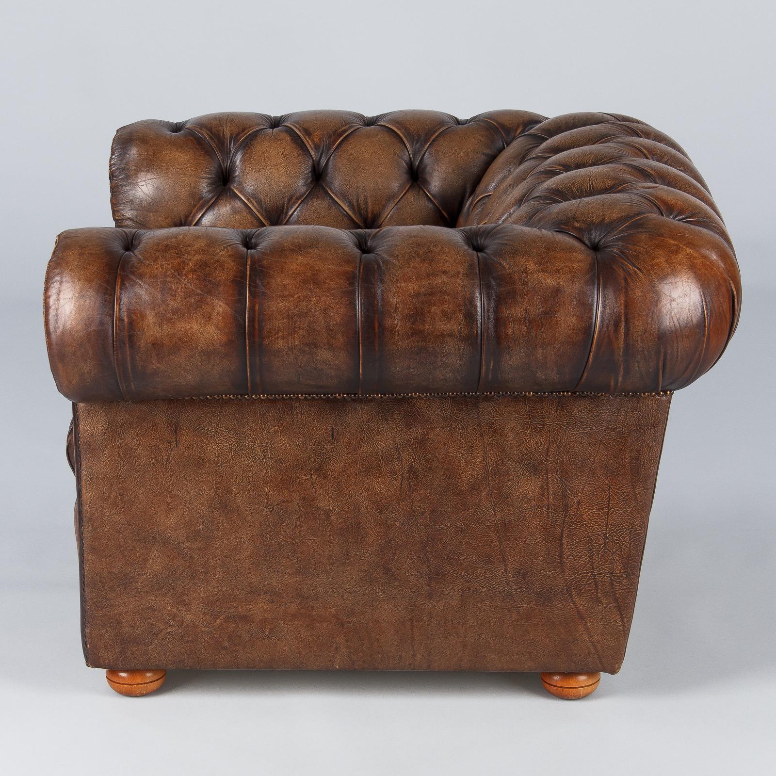 Vintage English Chesterfield Armchair in Brown Leather, 1960s 3