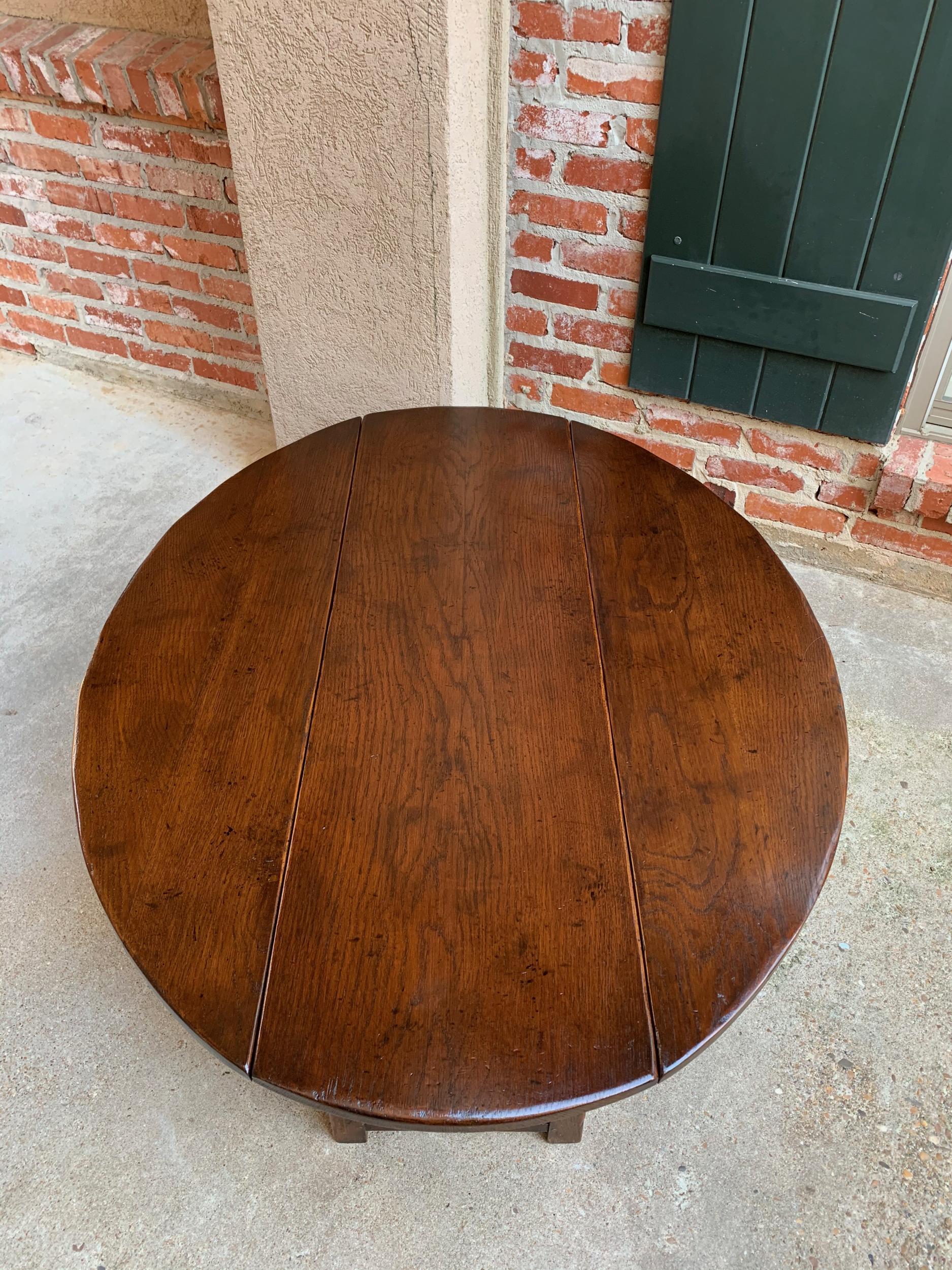 Vintage English Coffee Table Drop Leaf  Jacobean Gate Leg Wake Table Design 11