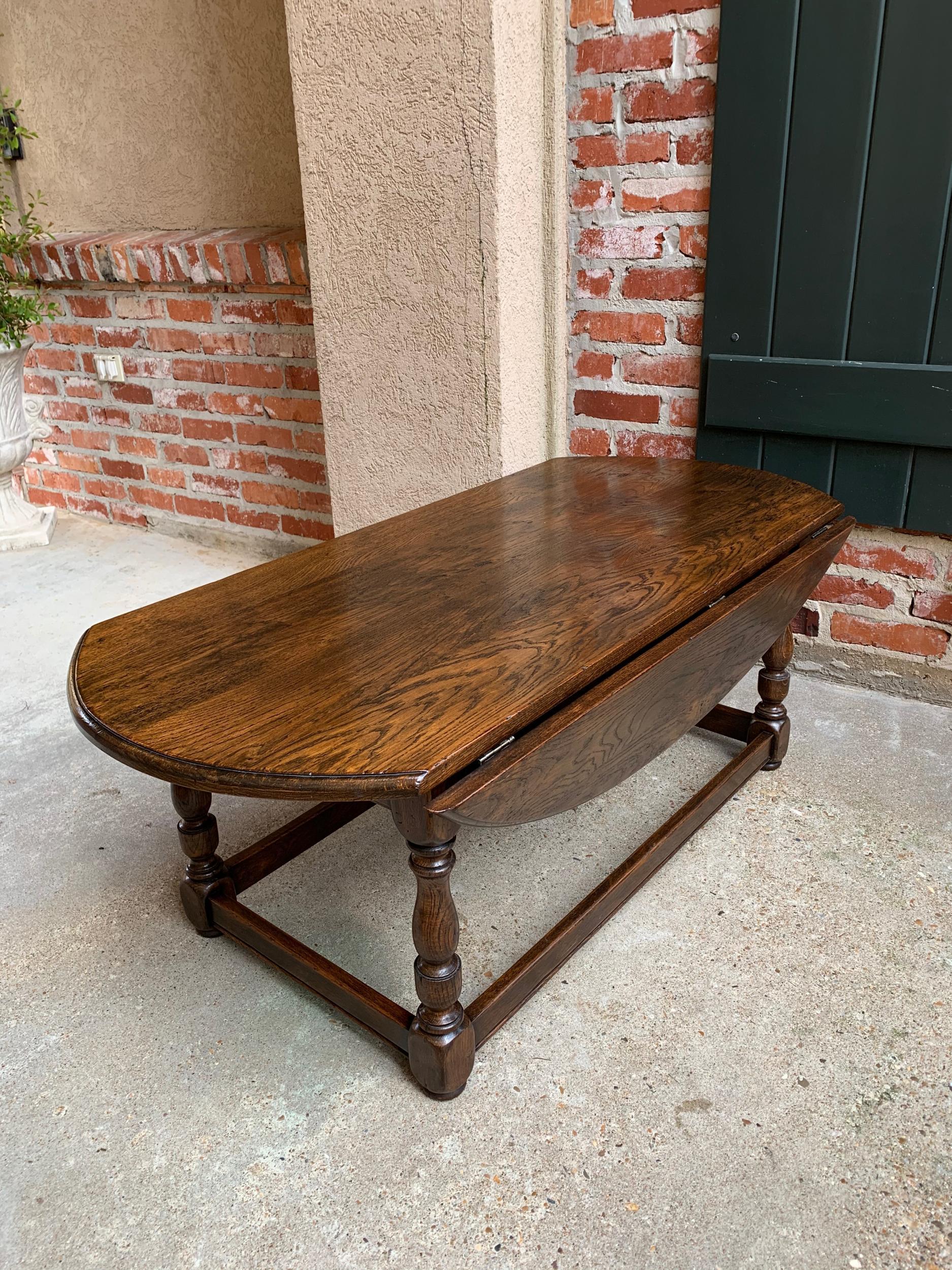 Vintage English Coffee Table Slender Drop-Leaf Jacobean Wake Table Style Oval 7