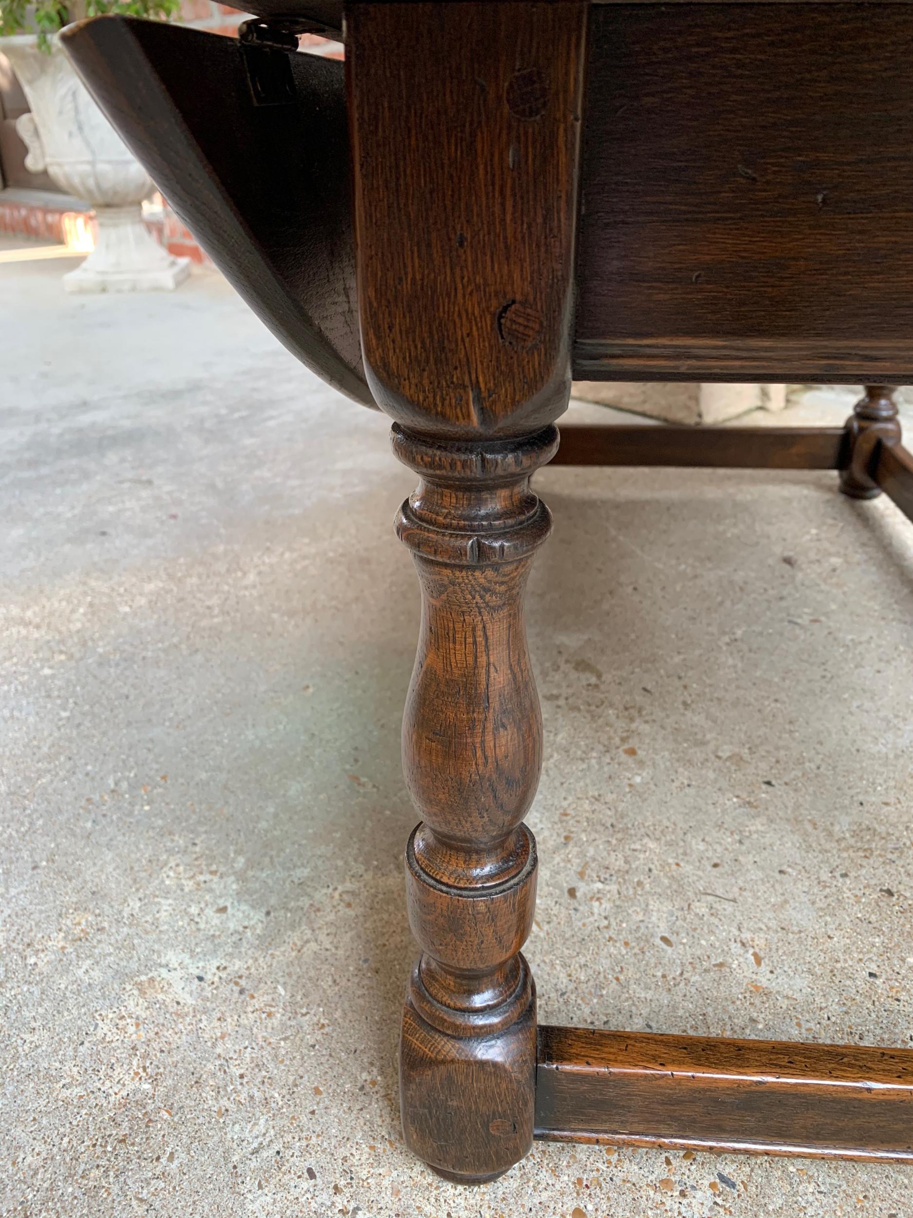 Vintage English Coffee Table Slender Drop-Leaf Jacobean Wake Table Style Oval 9