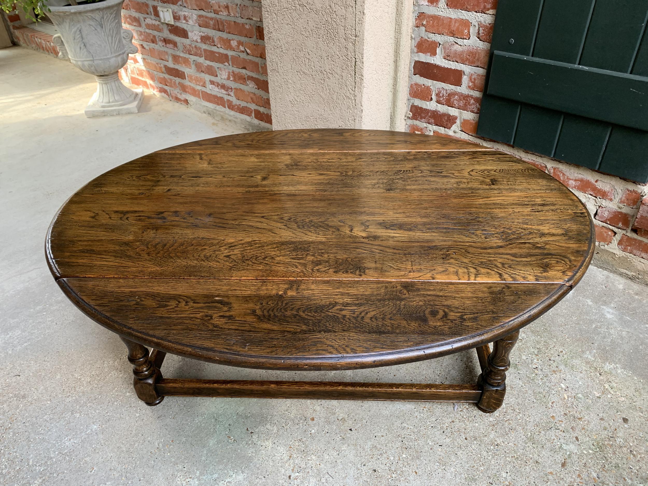 Vintage English Coffee Table Slender Drop-Leaf Jacobean Wake Table Style Oval 1