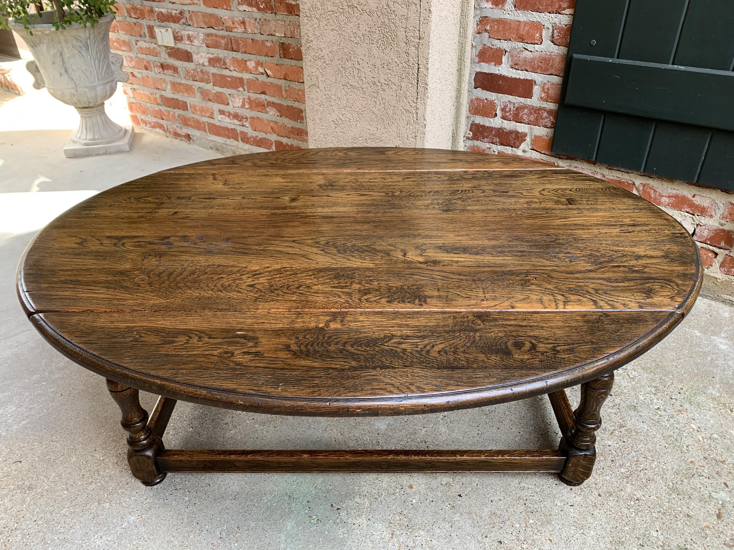 Vintage English Coffee Table Slender Drop-Leaf Jacobean Wake Table Style Oval 2