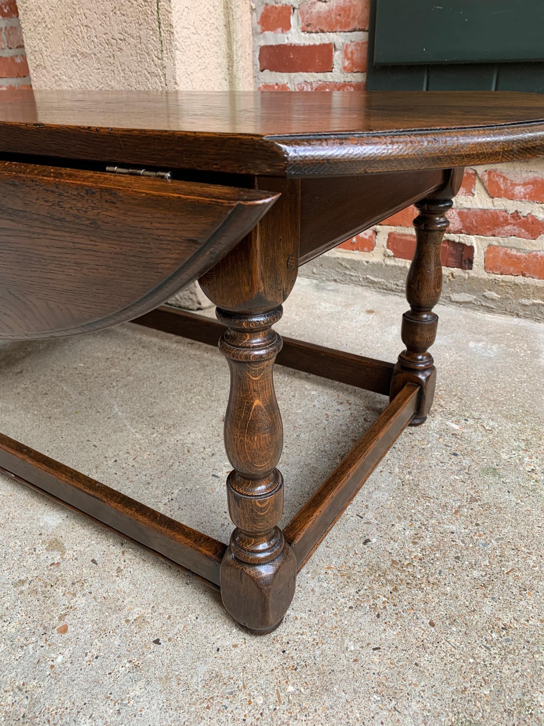 Vintage English Coffee Table Slender Drop-Leaf Jacobean Wake Table Style Oval 2
