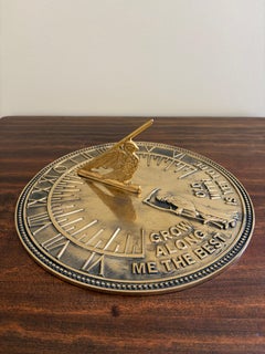 Meridiana da giardino inglese vintage in ottone "Grow Old Along With Me" (Invecchia insieme a me)