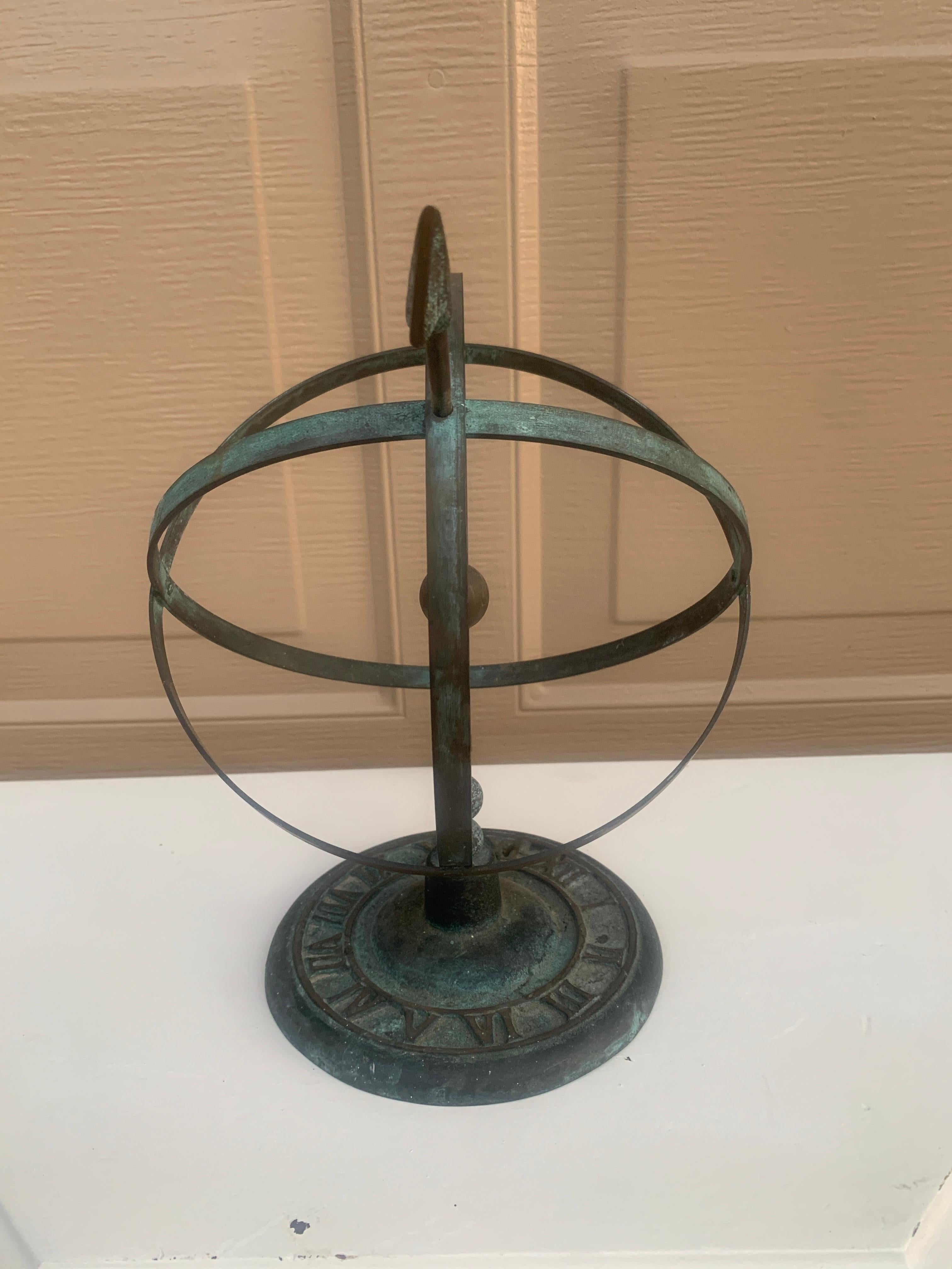 Cadran solaire armillaire de jardin en laiton Verdigris Vintage English Country en vente 2