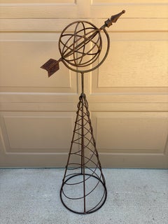 Vintage English Country Classical Wrought Iron Garden Armillary Sonnenuhr auf Stand