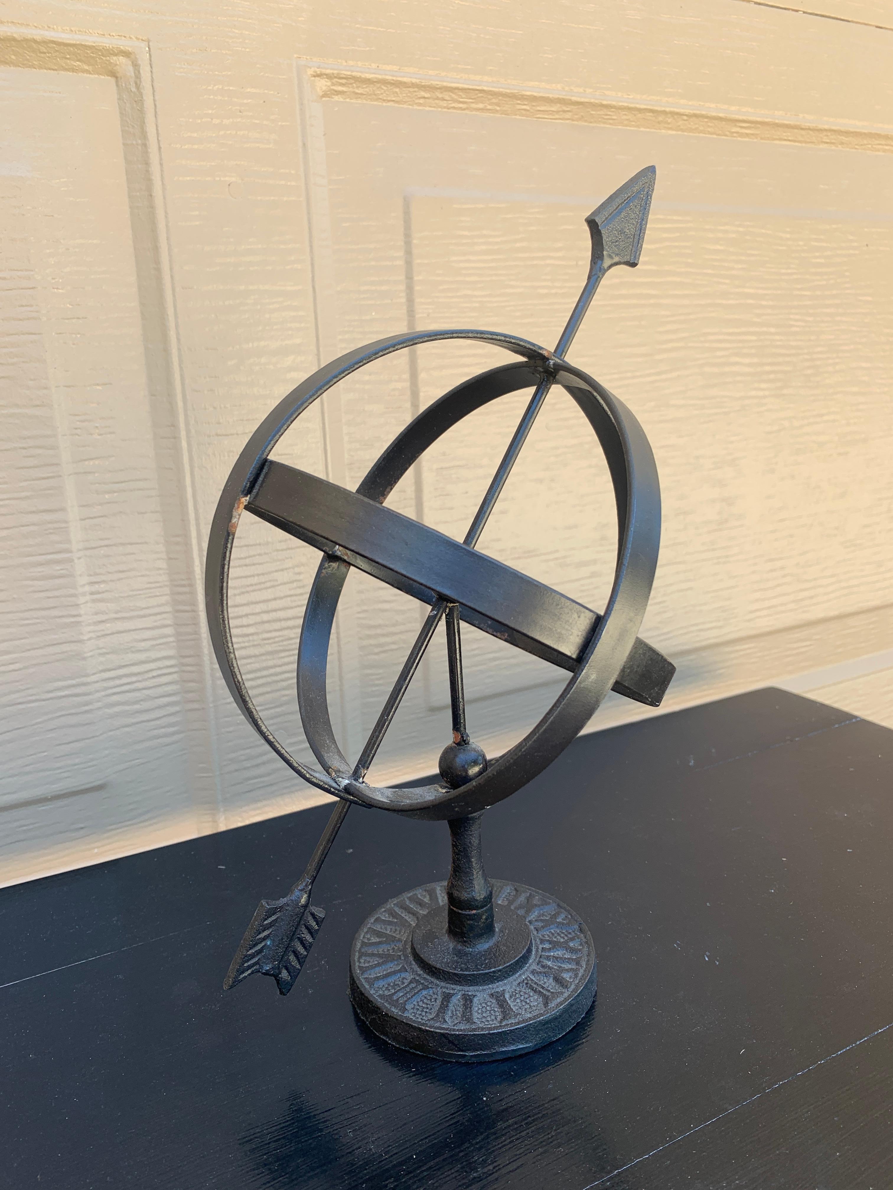 Vintage Englisch Land Eisen Garten Armillary Sonnenuhr (amerikanisch) im Angebot