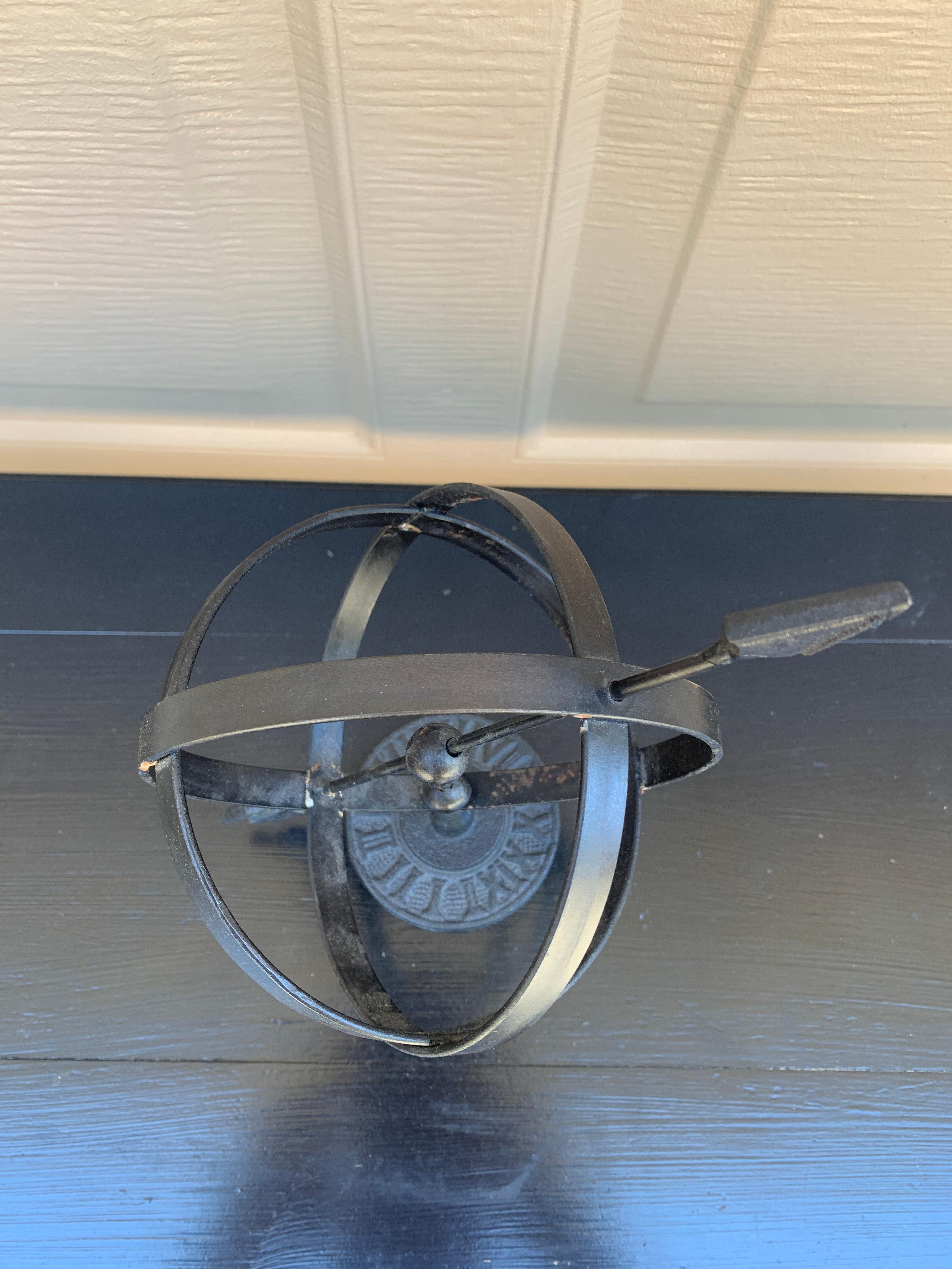 Vintage Englisch Land Eisen Garten Armillary Sonnenuhr im Angebot 2