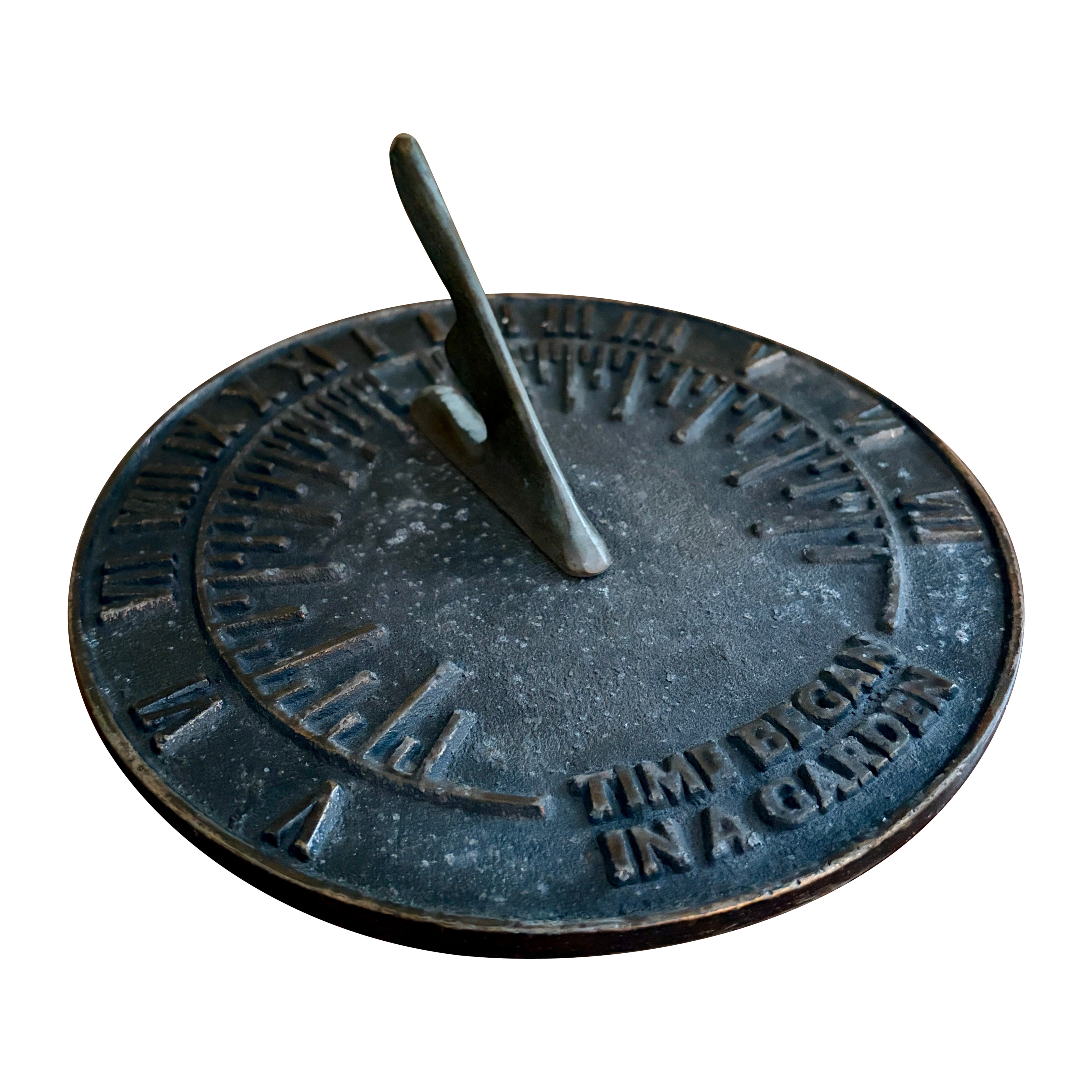 Meridiana da giardino inglese vintage in ferro "Time Began in a Garden" (Il tempo è iniziato in un giardino)