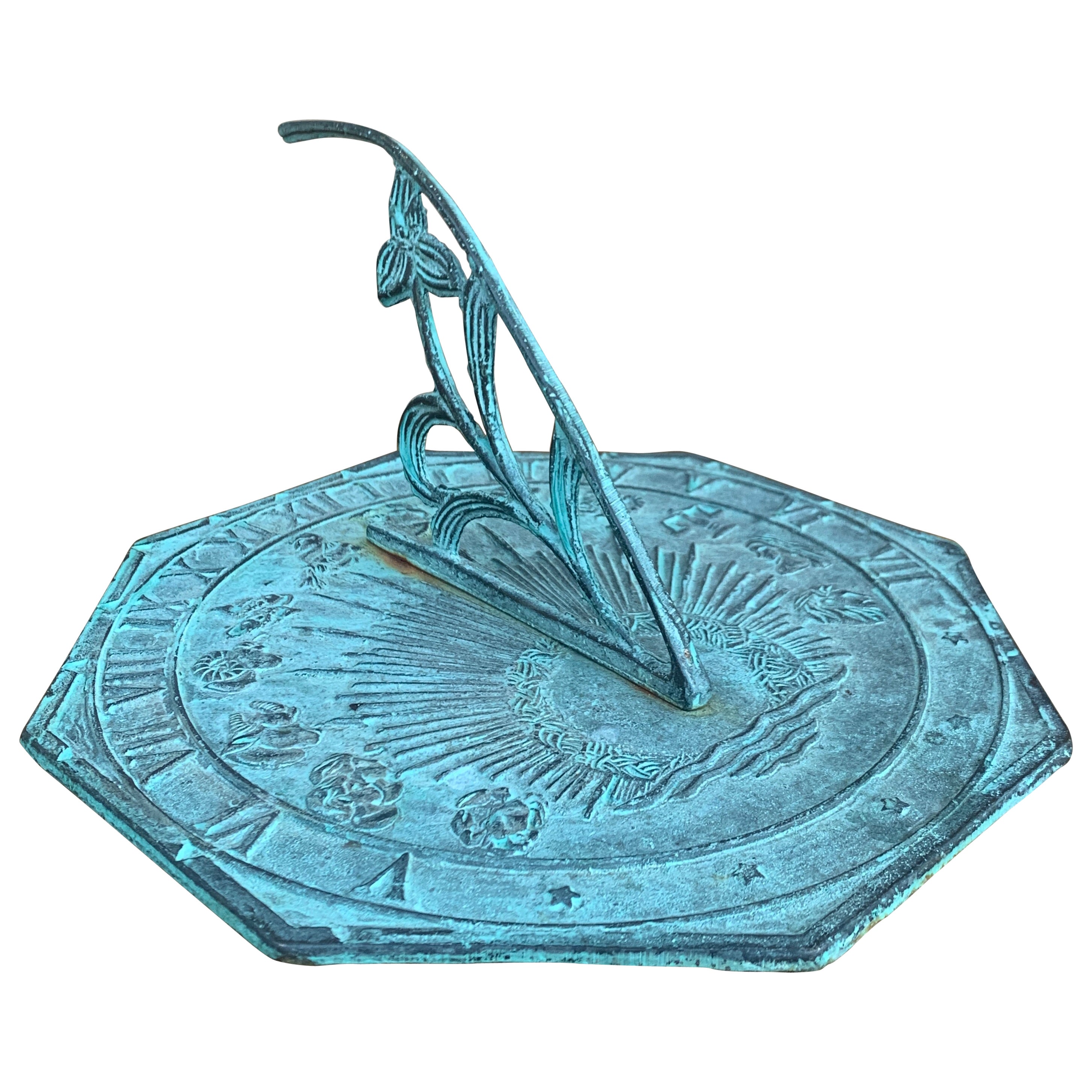 Meridiana da giardino inglese vintage in ferro Verdigris con segni zodiacali