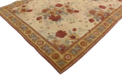 Tapisserie vintage de style campagnard anglais avec bouquets de pivoines et de roses, tenture murale