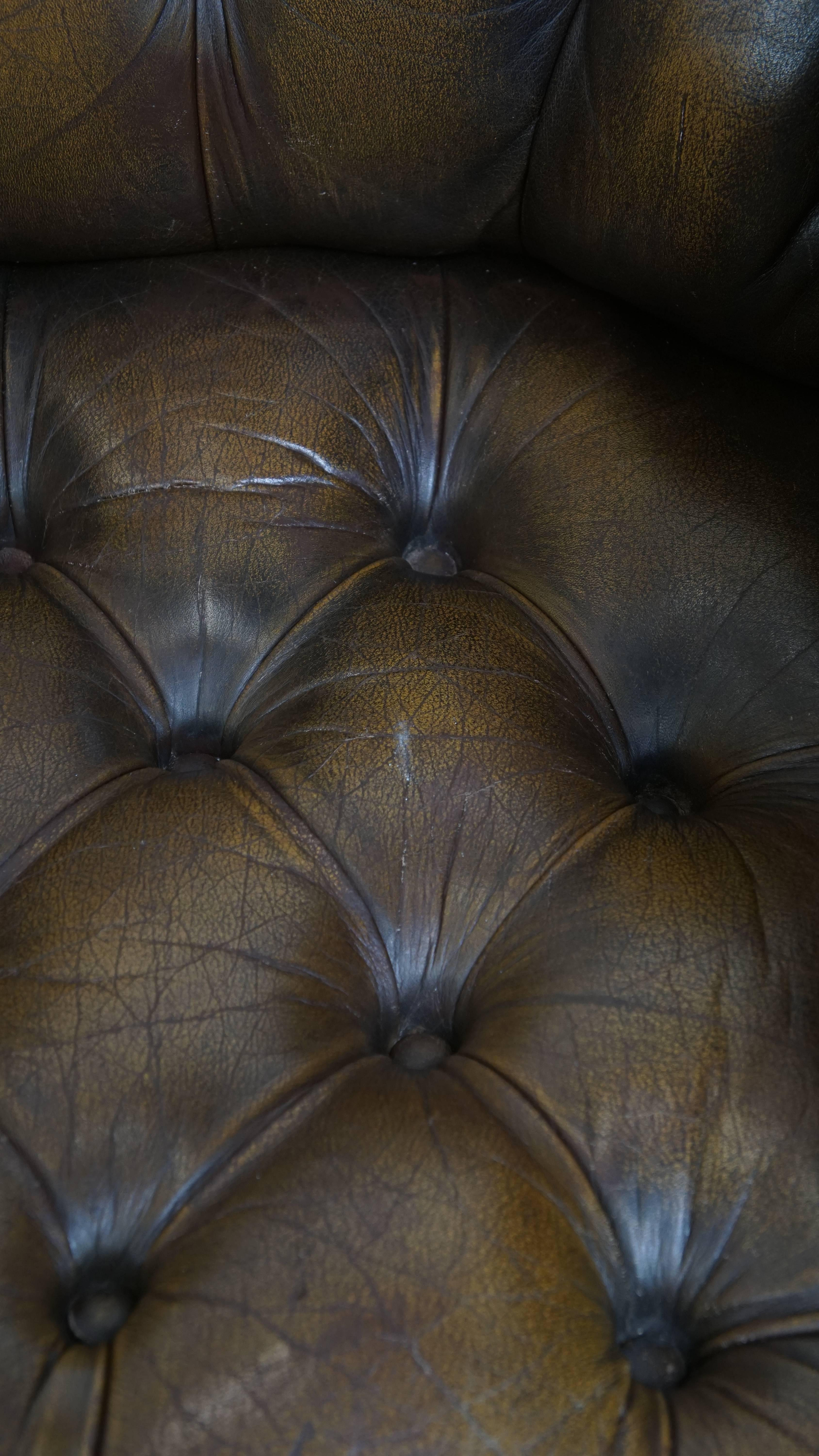 Vintage English Cowhide Leather Chesterfield Button Seat Armchair For Sale 6