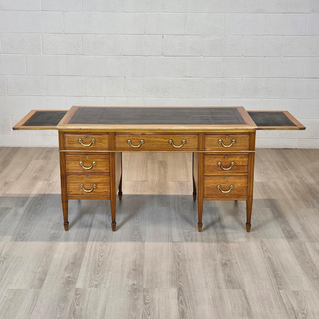 Vintage English Desk Leather Top For Sale 5
