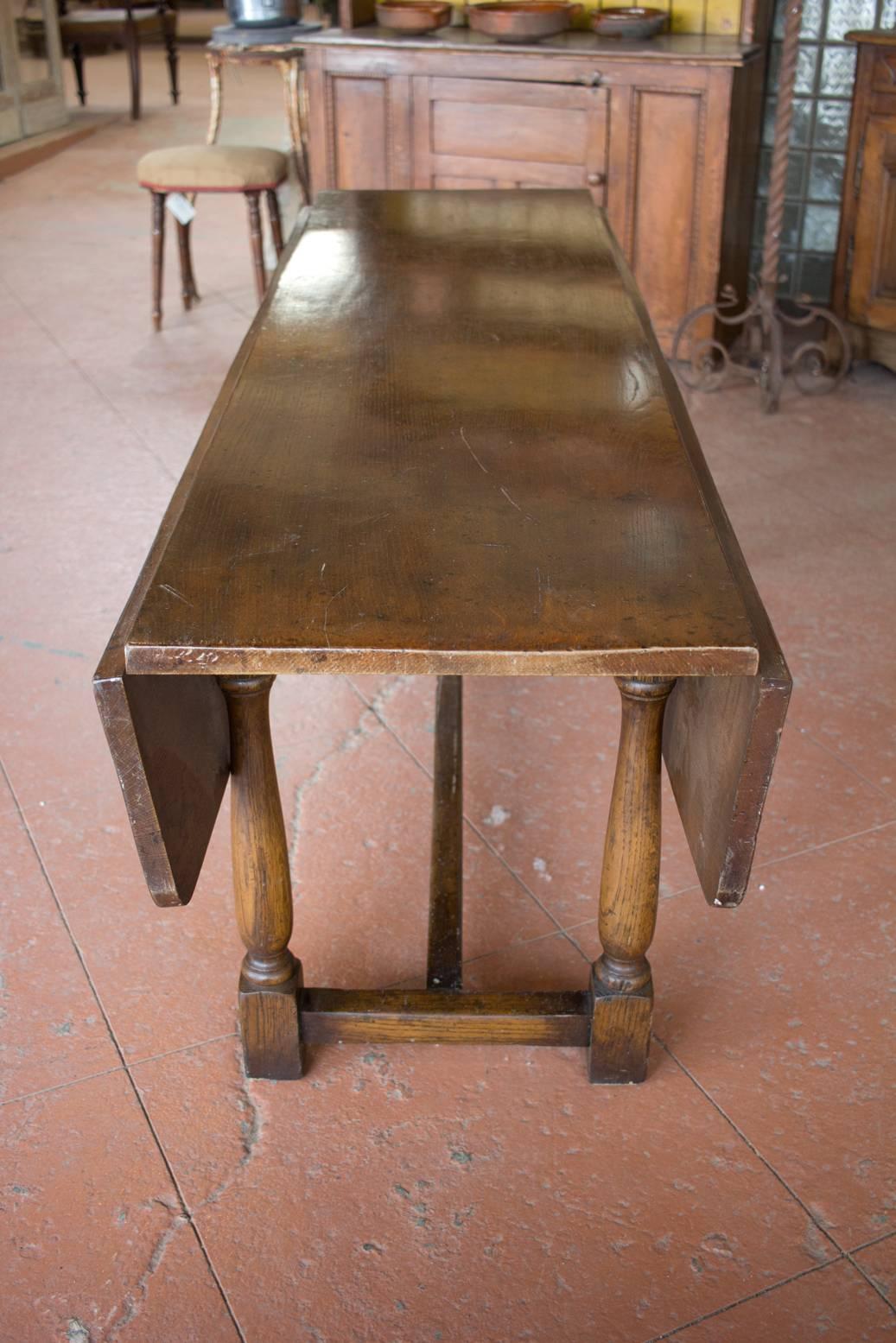 Vintage English Drop-Leaf Table 5