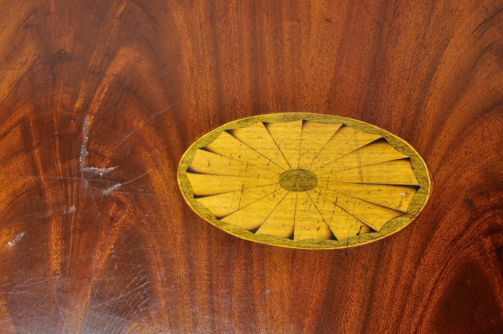 Vintage English Edwardian Style Mahogany Pinwheel Inlay 3 Drawer Dresser Chest For Sale 3