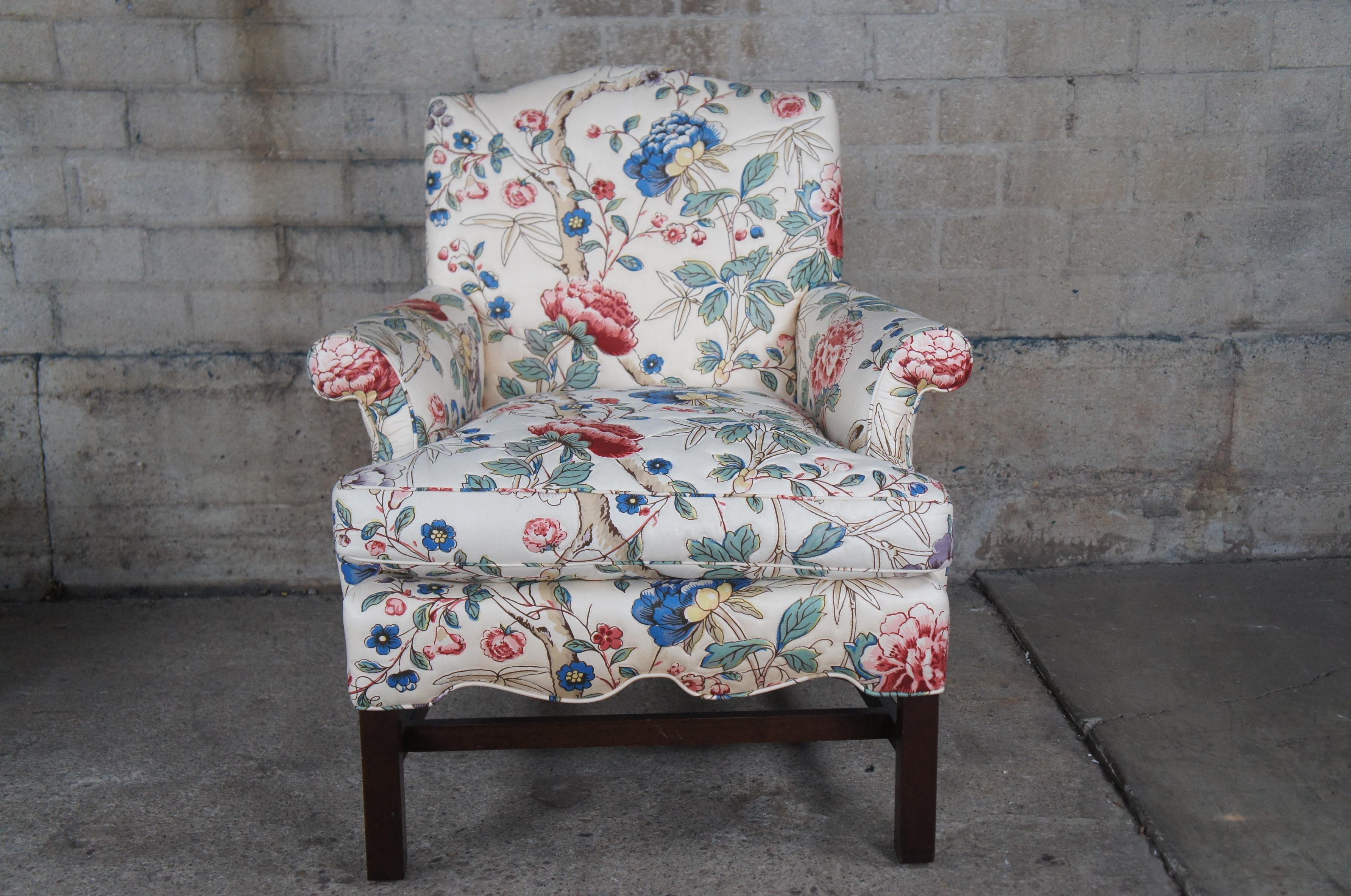 Late 20th Century Vintage English Georgian Style Elizabeth Arm Chair & Ottoman Crewel Fabric