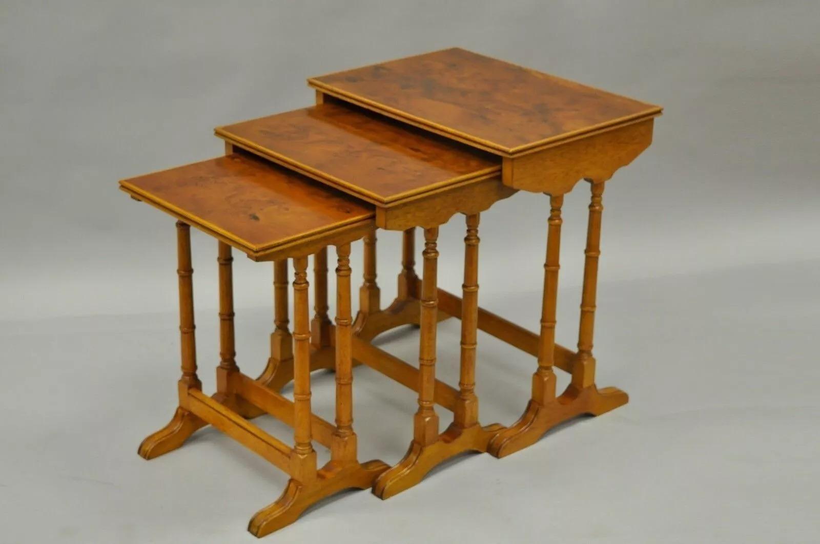 Englische Beistelltische aus Eibenholz im georgianischen Vintage-Stil aus Kunstbambus in Eibenholz, 3er-Set im Angebot 5