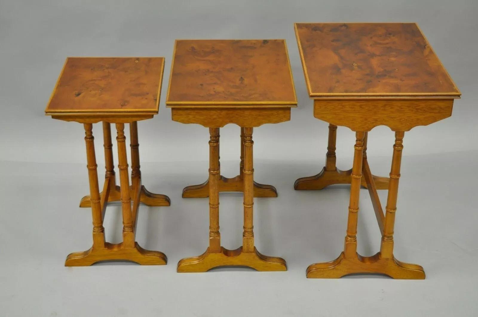 Englische Beistelltische aus Eibenholz im georgianischen Vintage-Stil aus Kunstbambus in Eibenholz, 3er-Set (Georgian) im Angebot