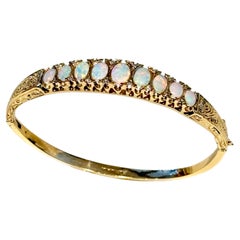 Bracelet articulé vintage anglais en or, opale et diamant, style néo-victorien, Londres, 1981, Royaume-Uni