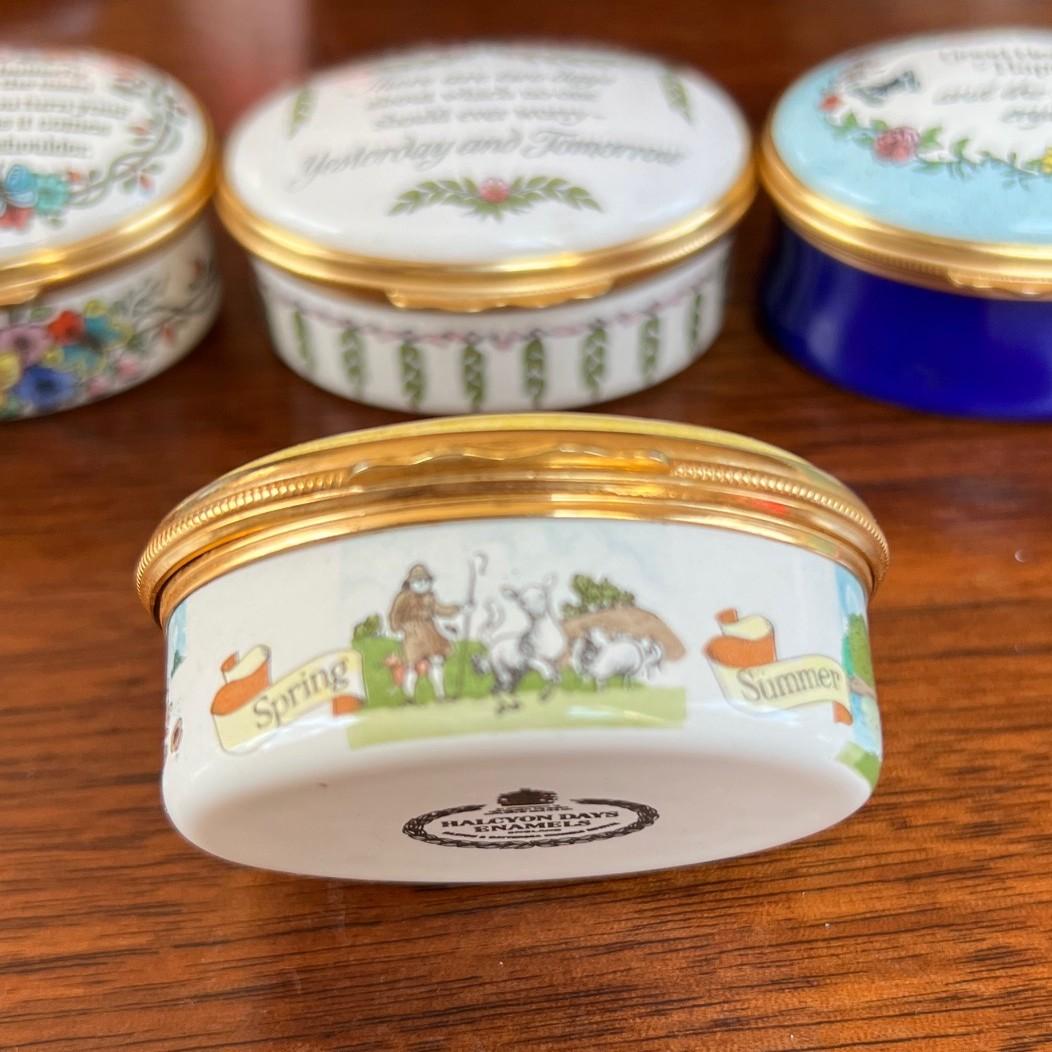 Englische Halcyon Days Emaille-Schachteln mit Sentimental Quotes, Blumendekor, Vintage im Angebot 5