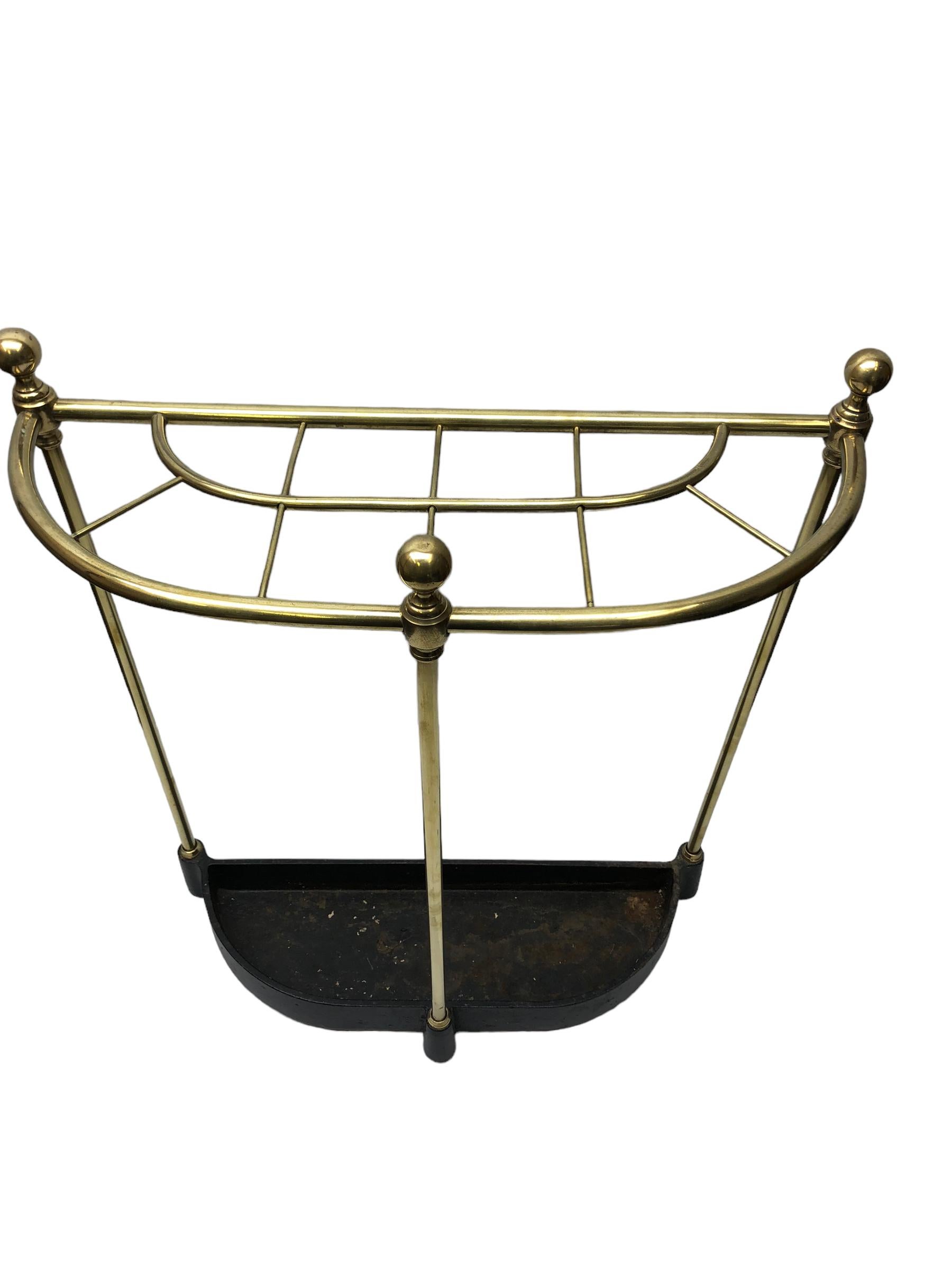 Vintage English Half Round Brass Umbrella Stand With Cast Iron Base  In Good Condition For Sale In Chapel Hill, NC