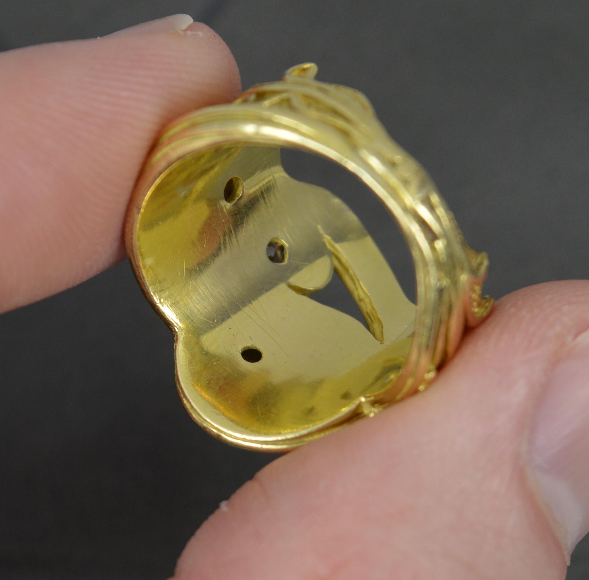 Englischer handgefertigter Vintage-Diamantring aus 18 Karat Gold mit Vs Damen
