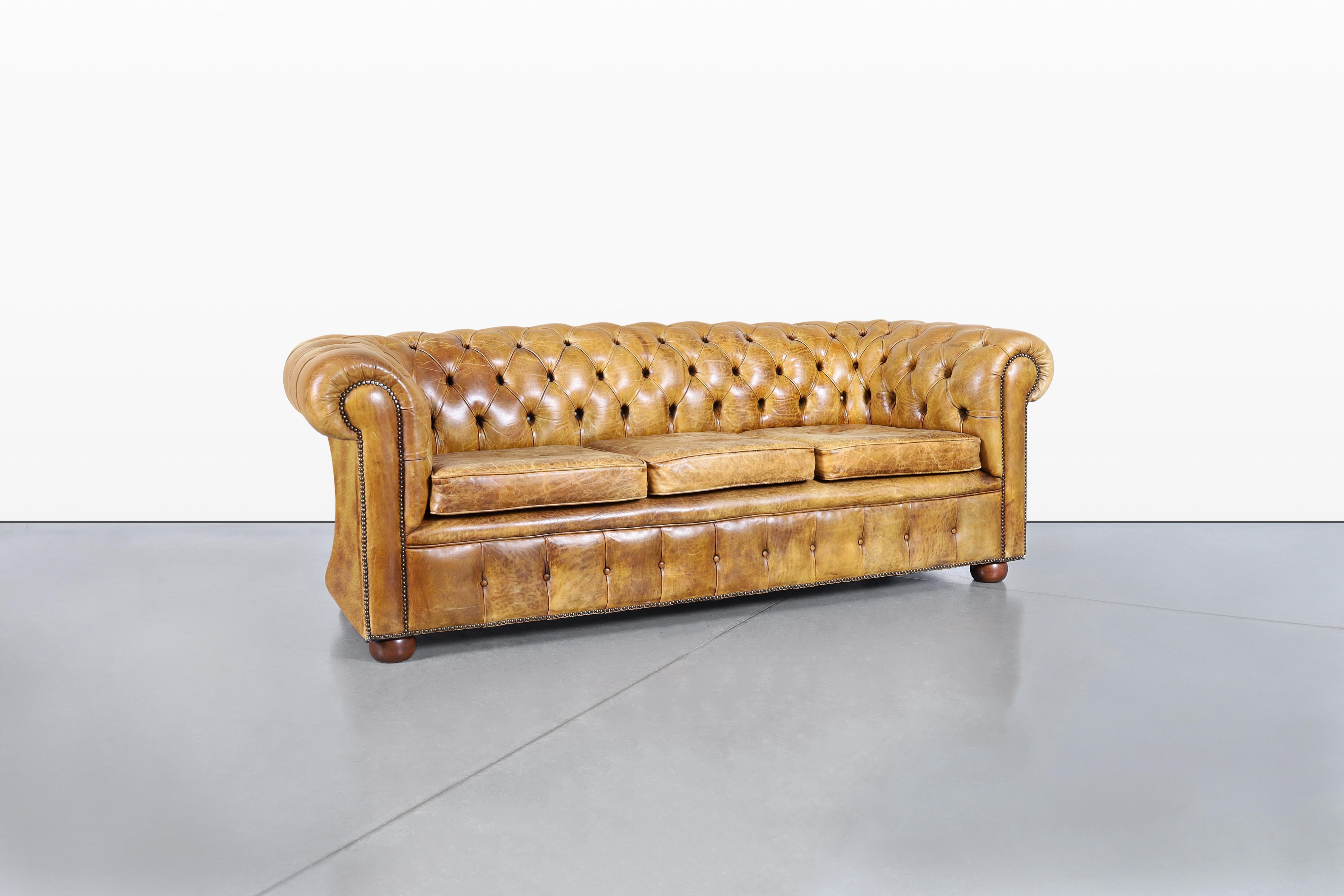 Vintage English Leather Chesterfield Sofa For Sale at 1stDibs
