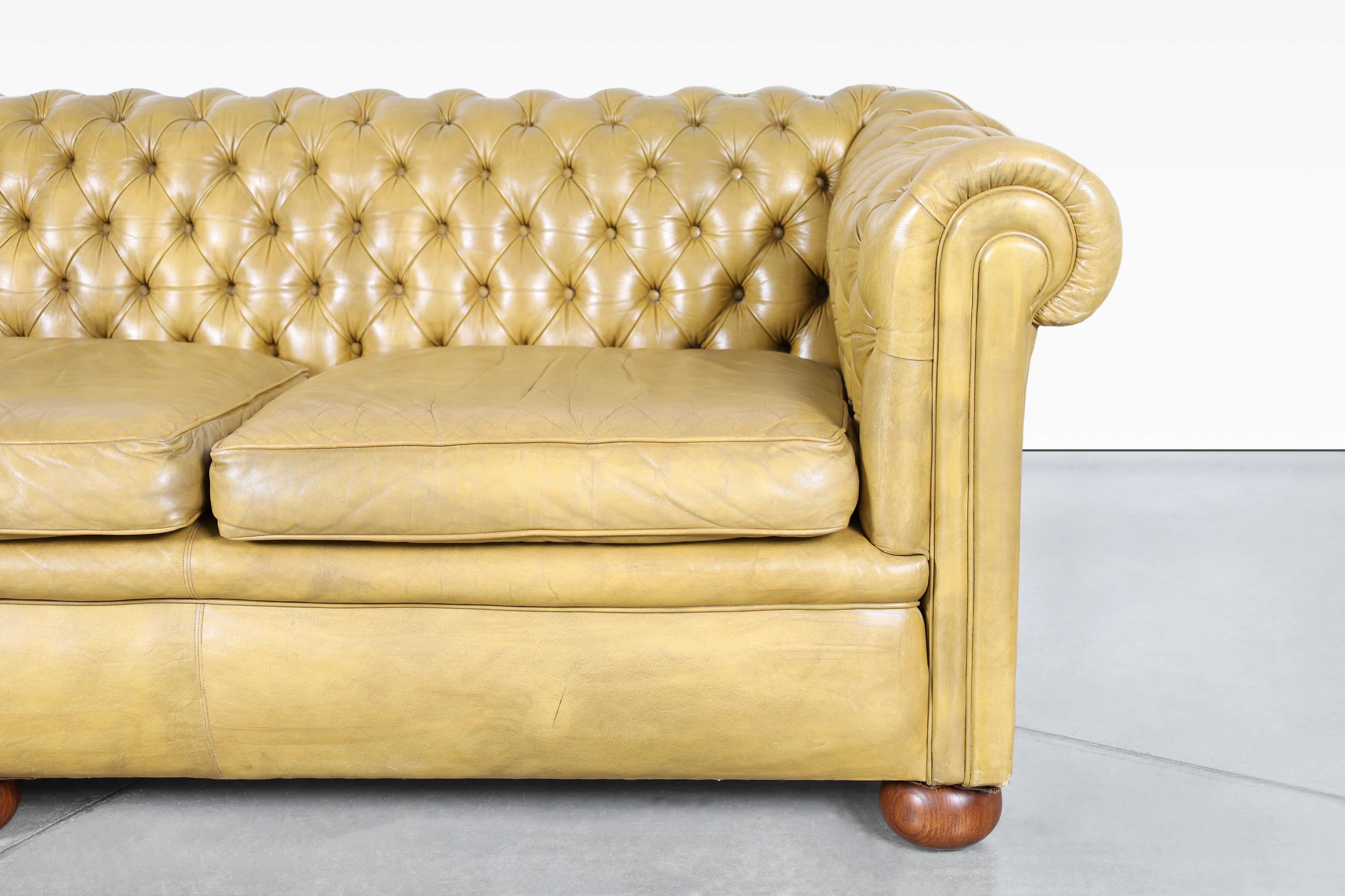 Vintage English Leather Chesterfield Sofa For Sale 2